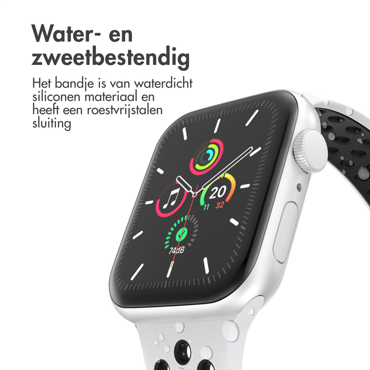A white smartwatch displays a digital clock. It has a white strap with black dots. Text in Dutch is in the background.