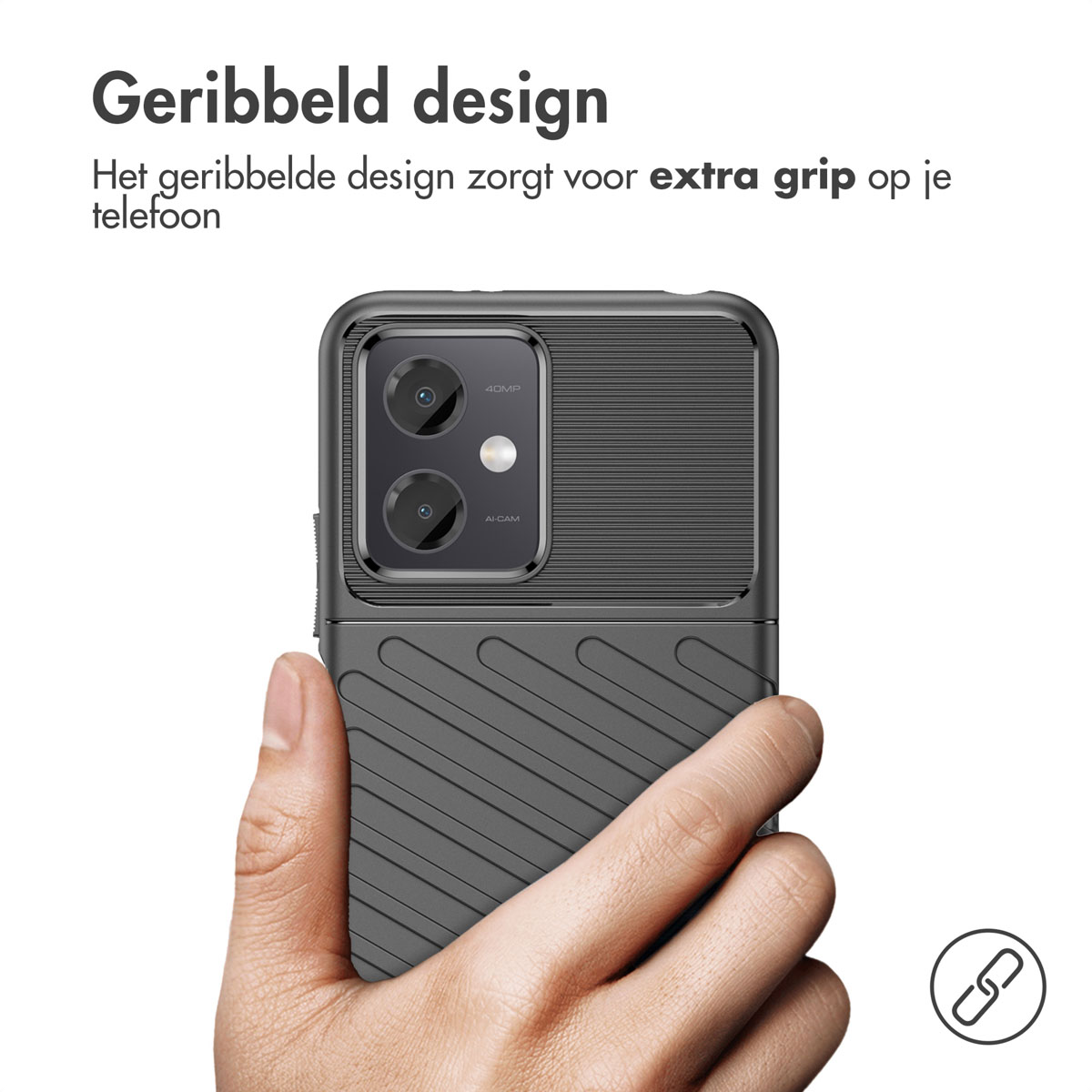 Étui de téléphone gris tenu par une main, design texturé pour une meilleure prise.