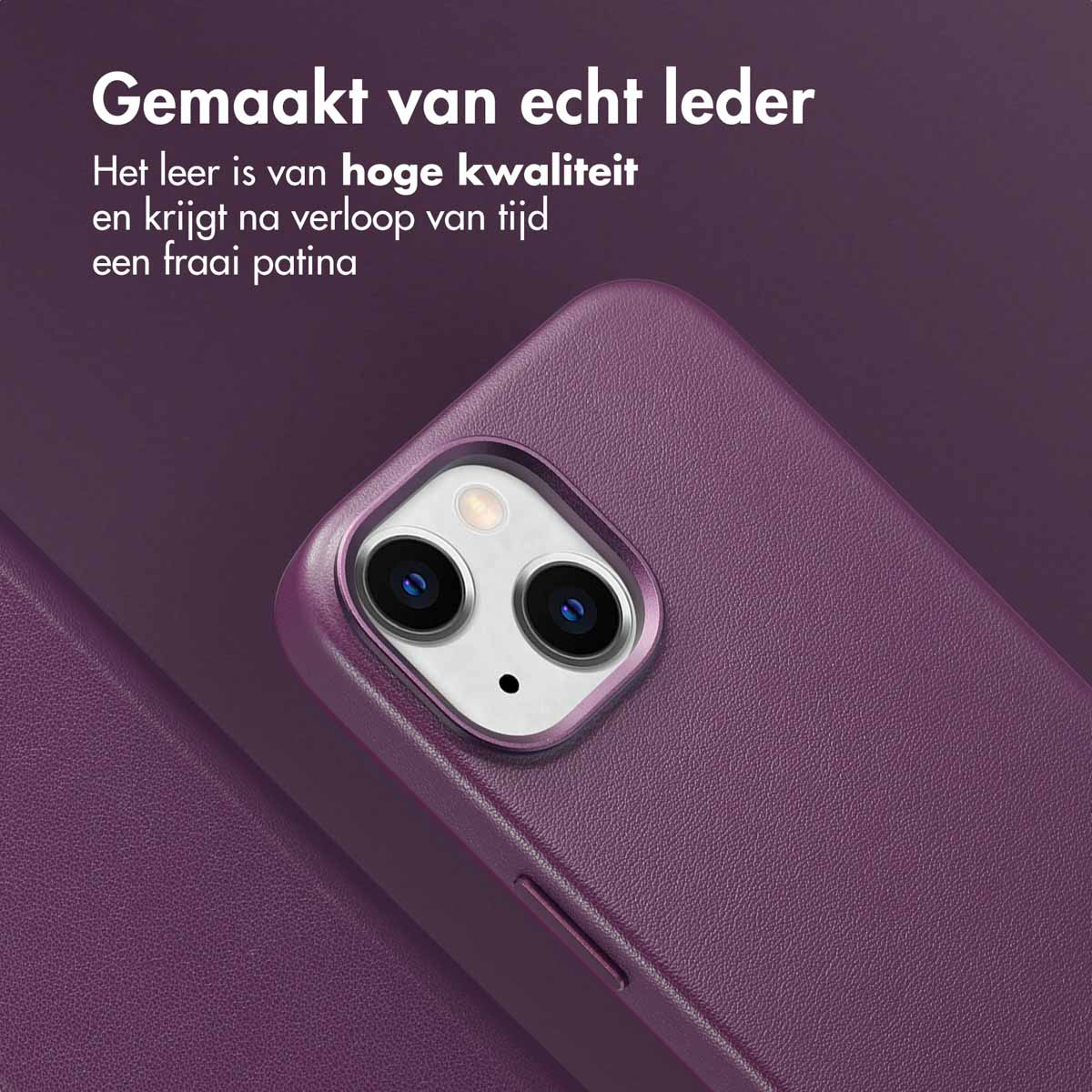 Close-up van een paarse telefoonhoes met cameralenzen. De tekst zegt dat het van leer is en van hoge kwaliteit.