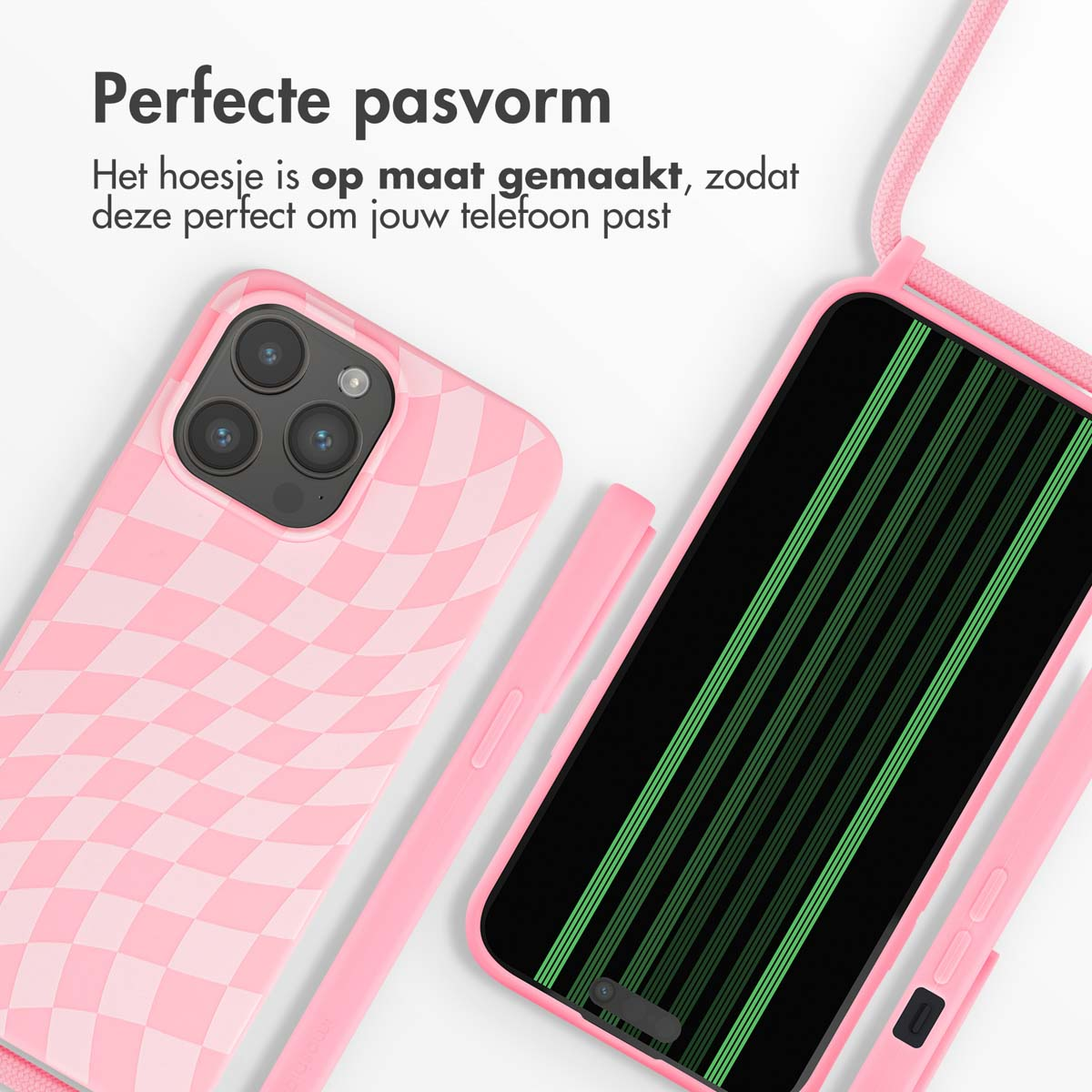 Une coque de téléphone rose à carreaux et un téléphone avec des rayures vertes.