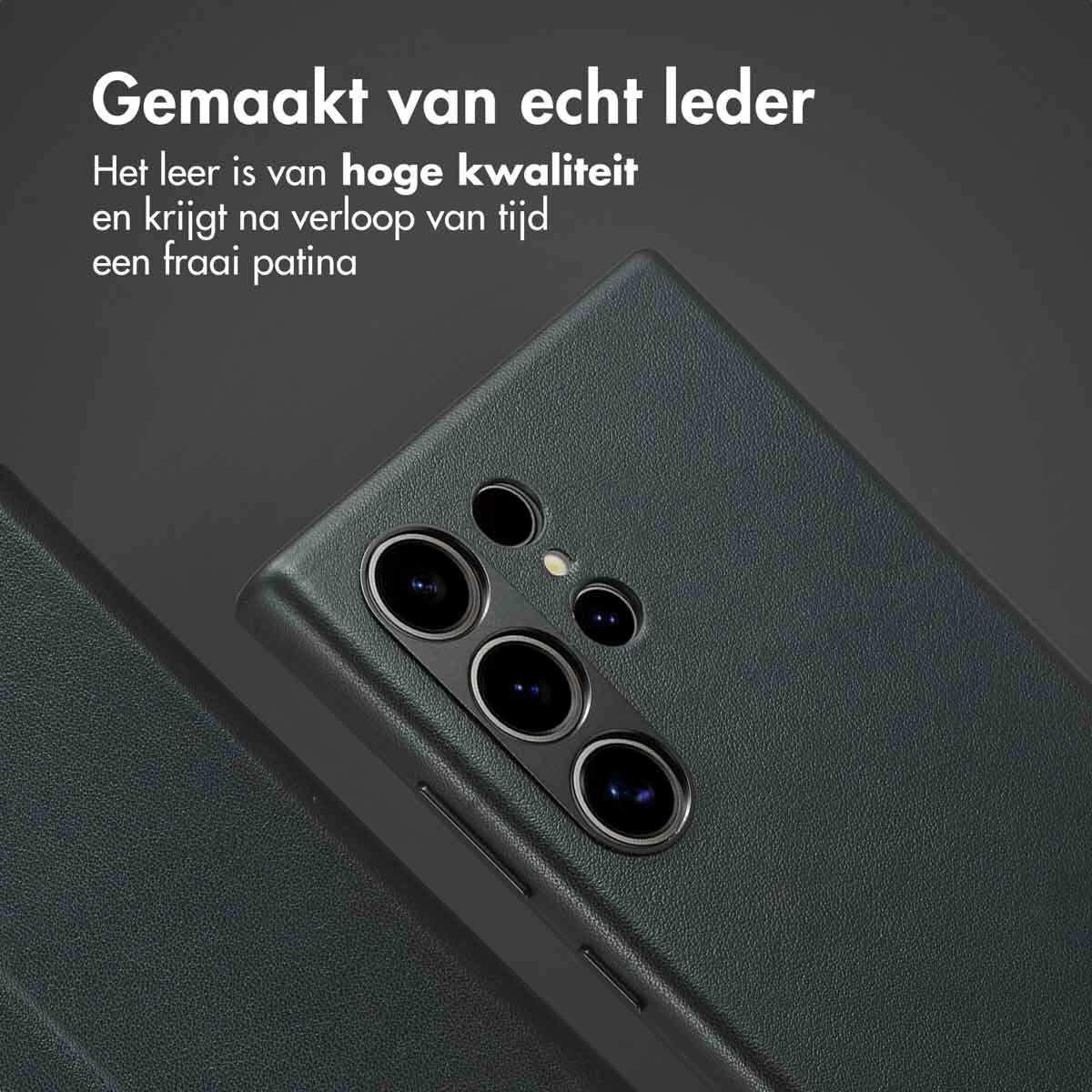 Étui en cuir noir avec module caméra