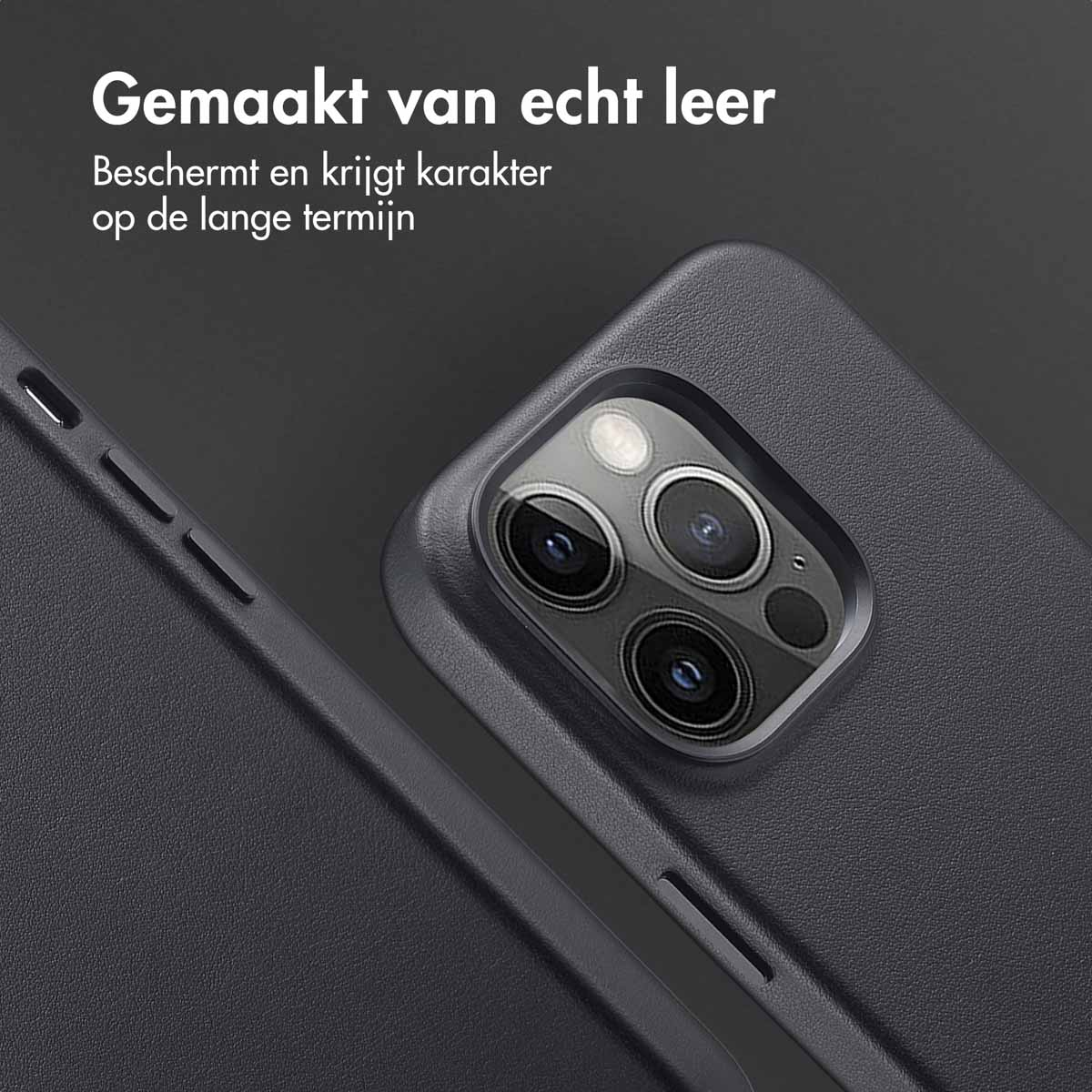 Gros plan d'une coque de téléphone gris foncé avec un téléphone à l'intérieur, montrant du cuir véritable.