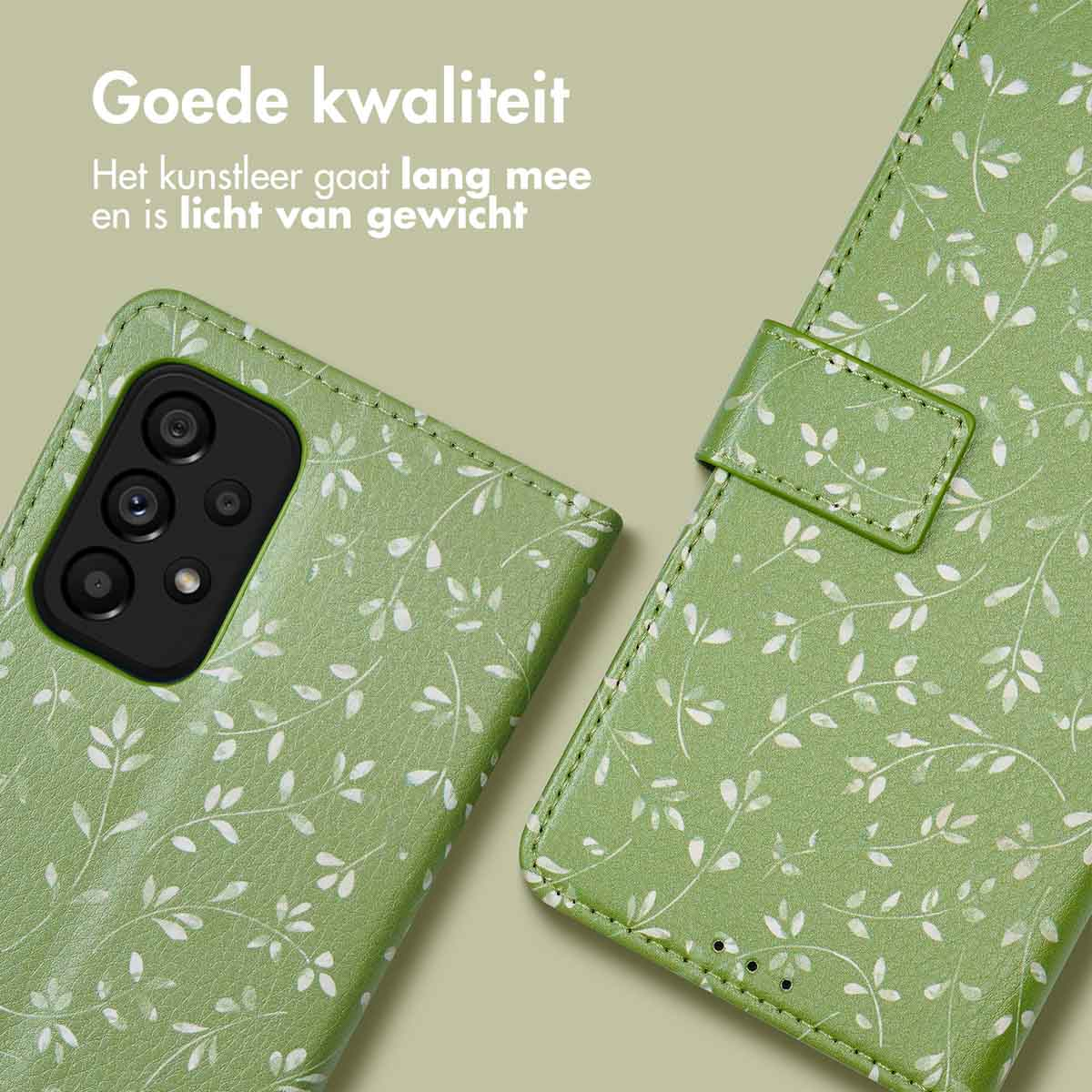 Coque de téléphone verte à motifs de feuilles. La coque est ouverte, montrant la caméra.