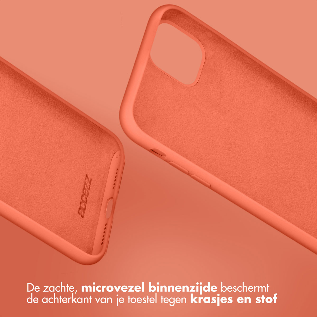 Twee oranje telefoonhoesjes. De binnenkant toont een zachte microvezeltextuur. De achtergrond is ook oranje.