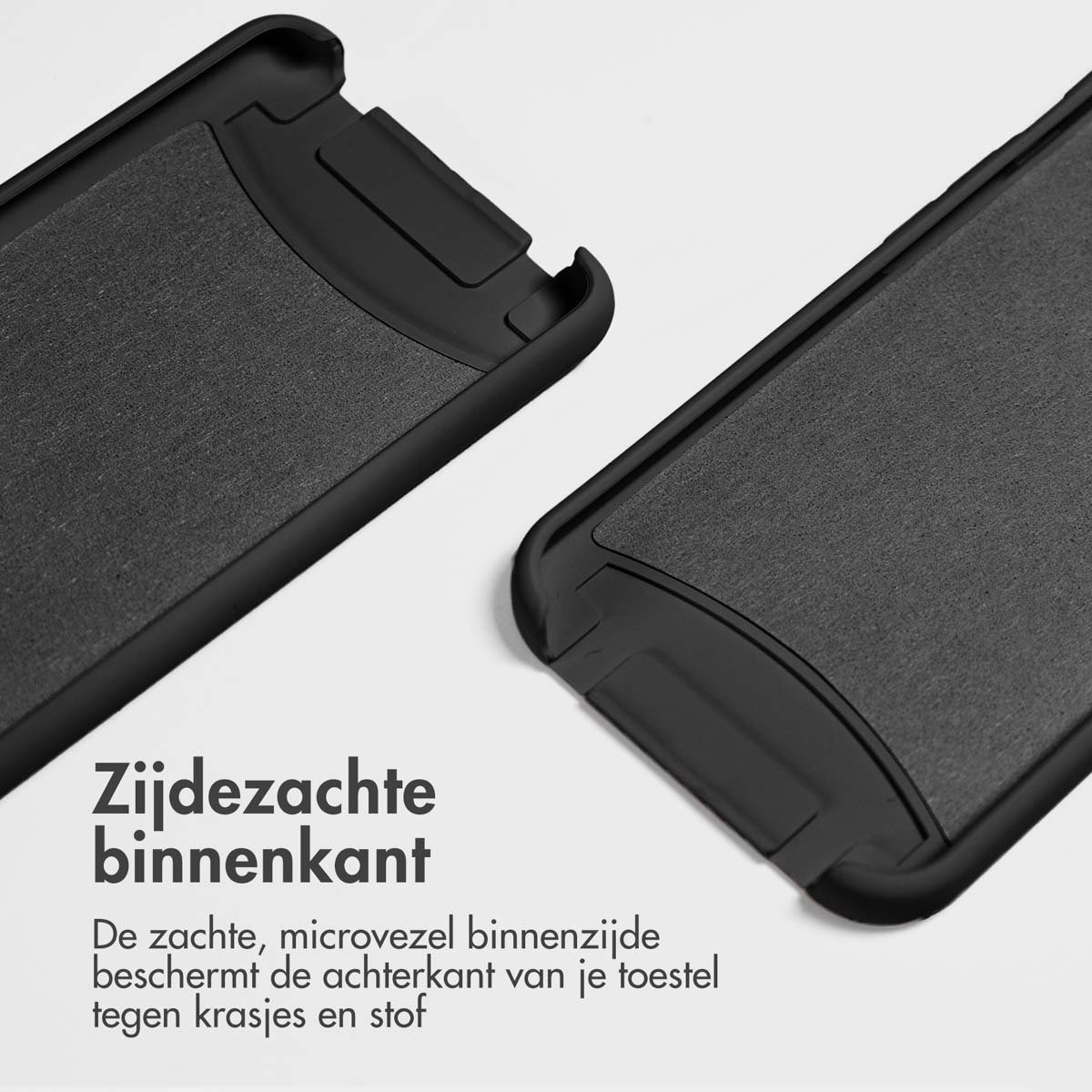 Schwarze Handyhülleninnenseite, zeigt das weiche, Mikrofaserfutter.