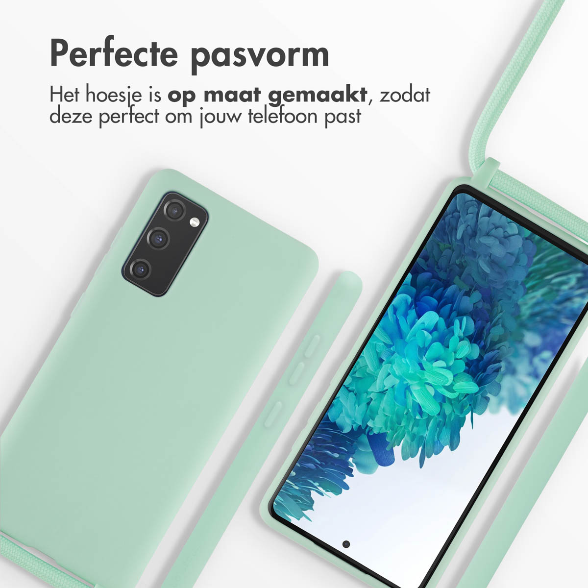Une coque de téléphone vert menthe à côté d'un téléphone à fond coloré.