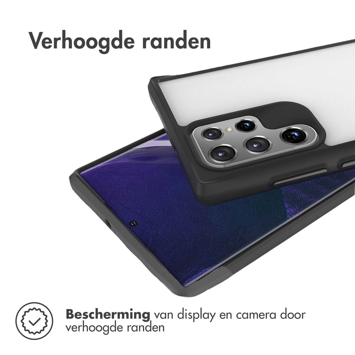 Een zwart telefoonhoesje met verhoogde randen beschermt het display en de camera.