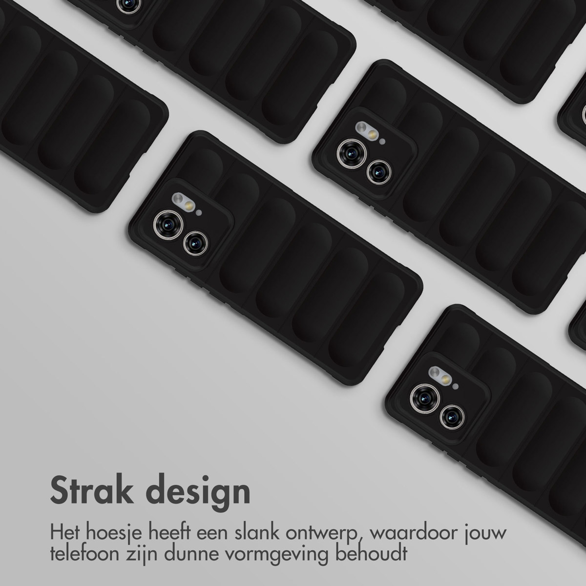 Coques de téléphone noires avec un design rainuré, disposées sur une surface gris clair, vue de dessus.