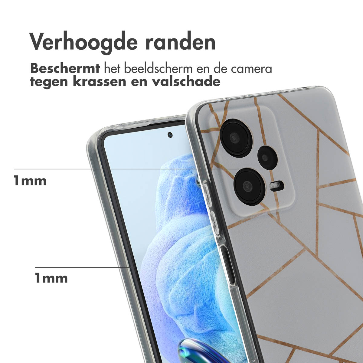 Telefoonhoesje met marmerpatroon en gouden lijnen. Beschermt scherm en camera.