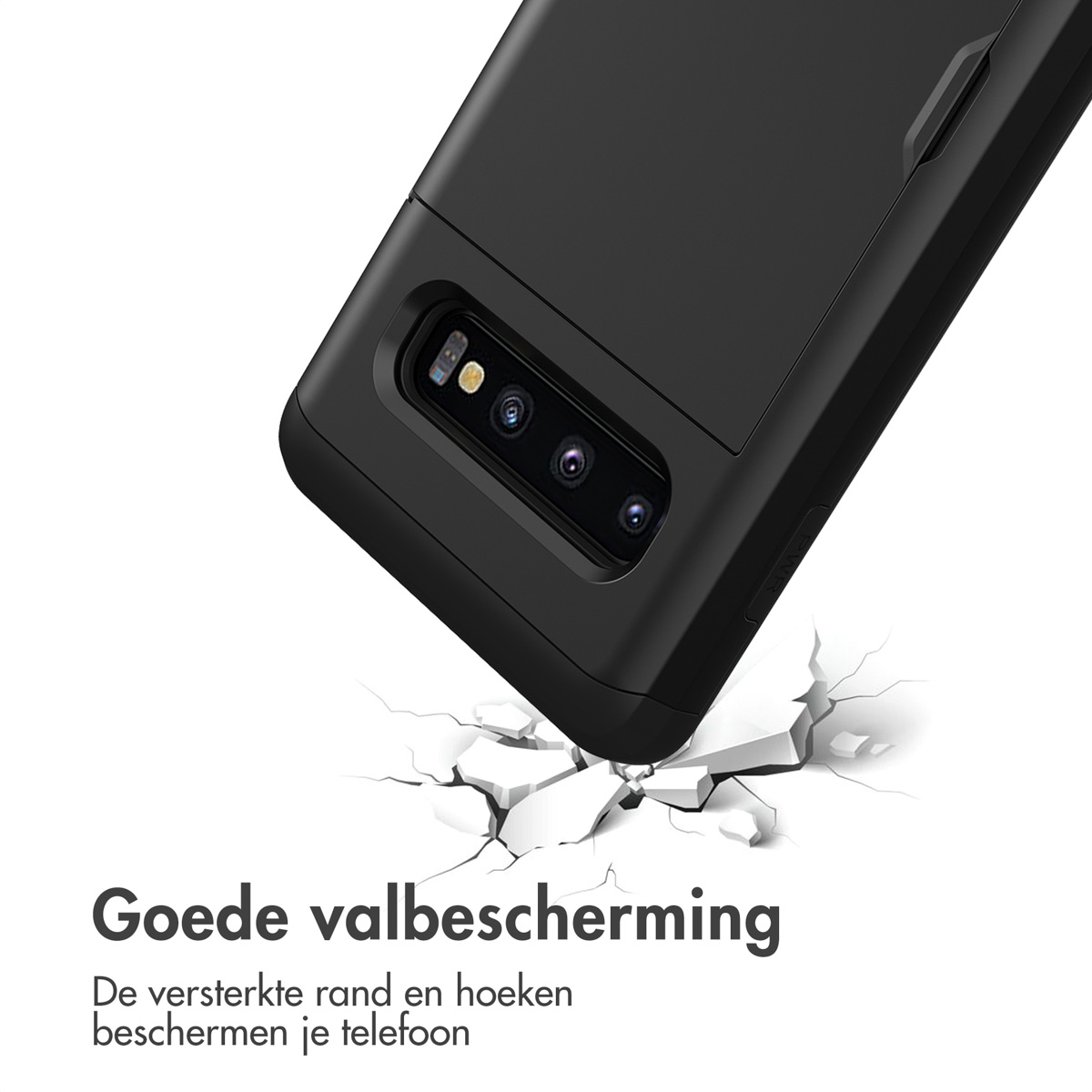 Custodia nera per telefono con protezione fotocamera su terreno screpolato