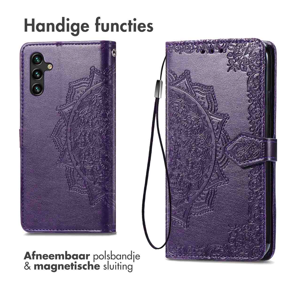 Paarse telefoonhoes met mandala-patroon en polsband.