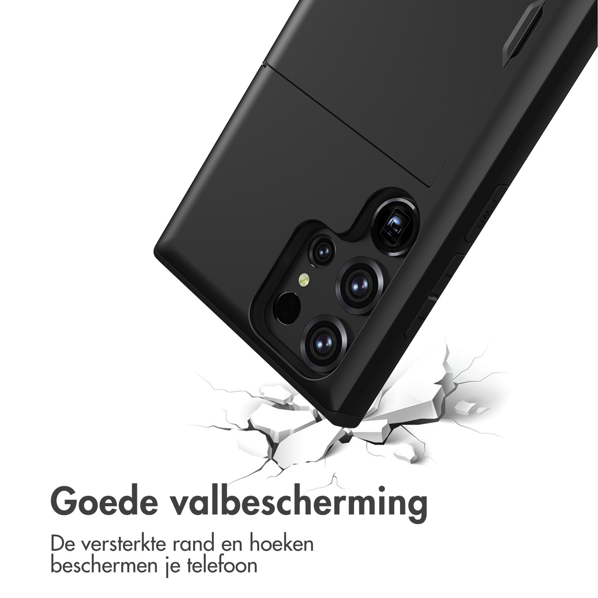 Coque de téléphone noire aux coins renforcés tombant sur un sol craquelé.