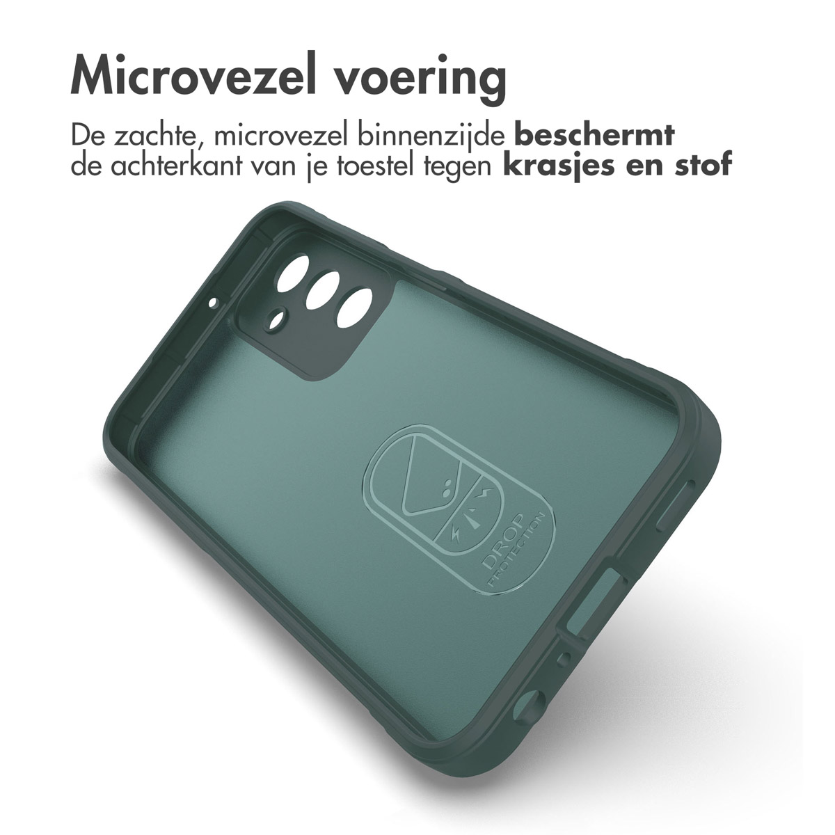 Intérieur de coque vert avec doublure douce. La coque a trois trous.