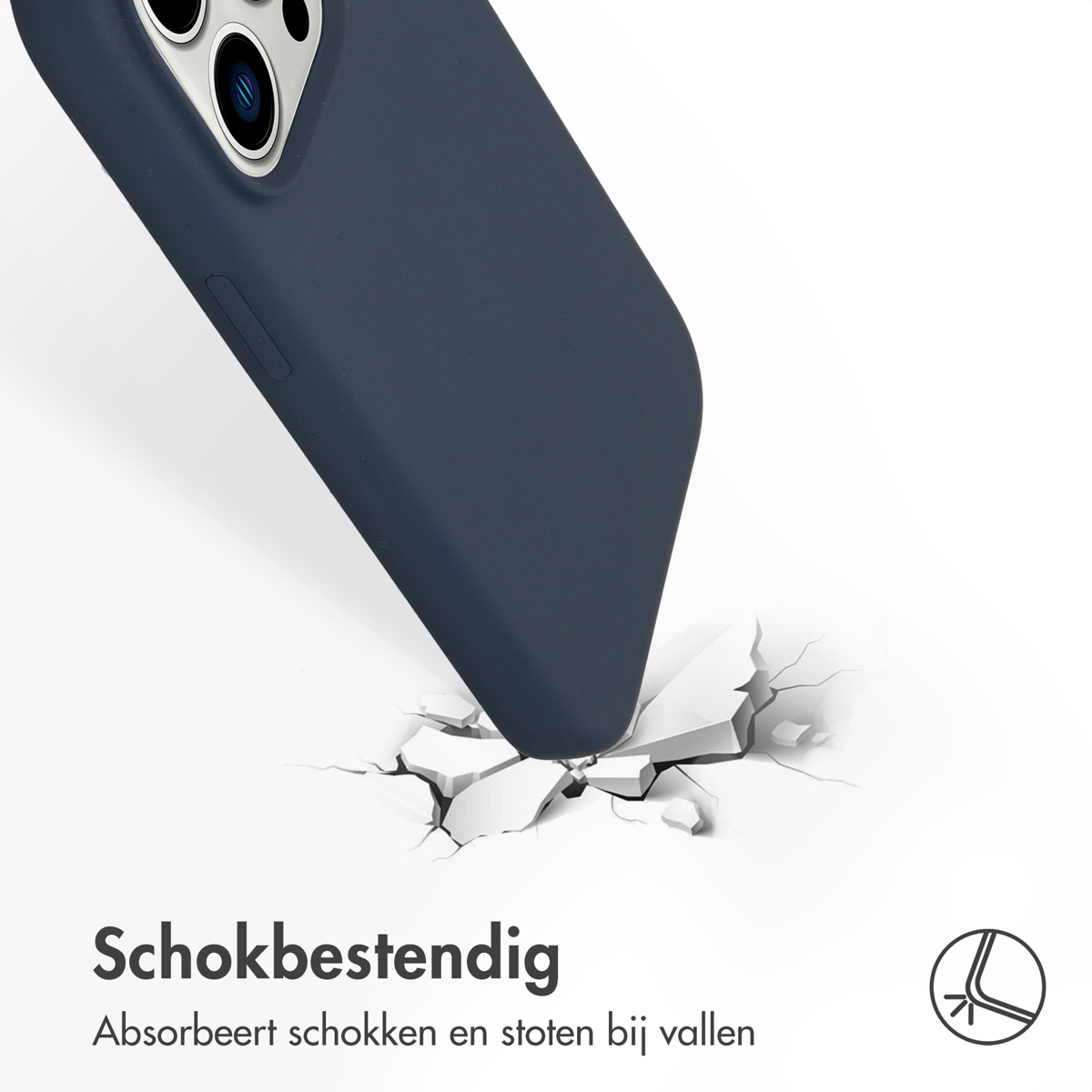 Blauw telefoonhoesje op gebarsten grond. De hoes heeft een glad ontwerp.