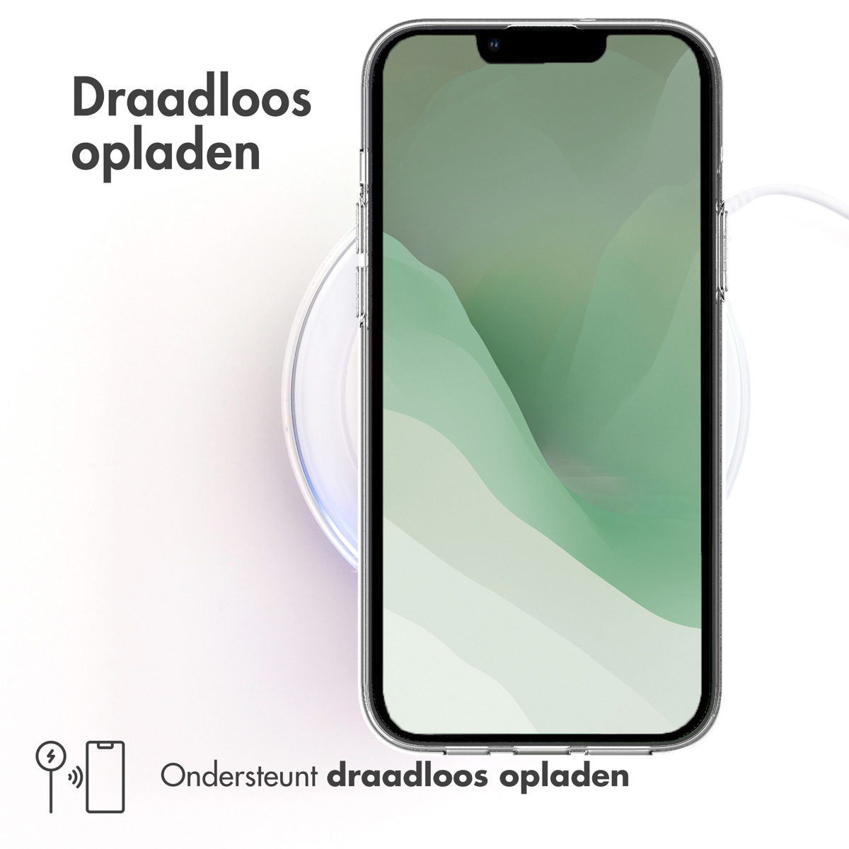 Een smartphone wordt draadloos opgeladen op een oplaadstation.