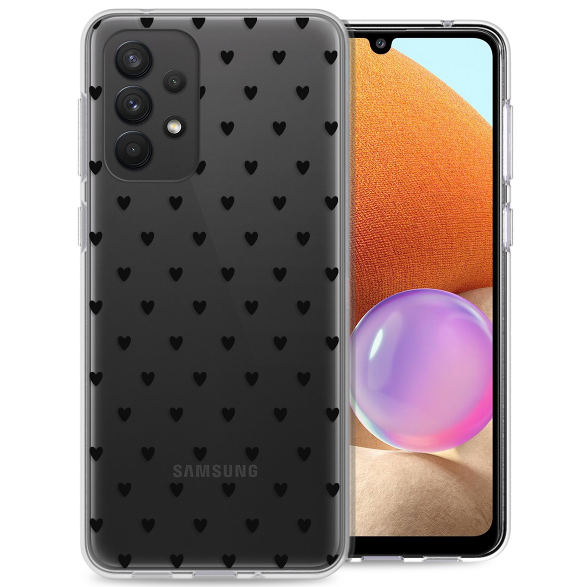 Coque de téléphone noire couverte de cœurs noirs, sur un téléphone avec un fond blanc.