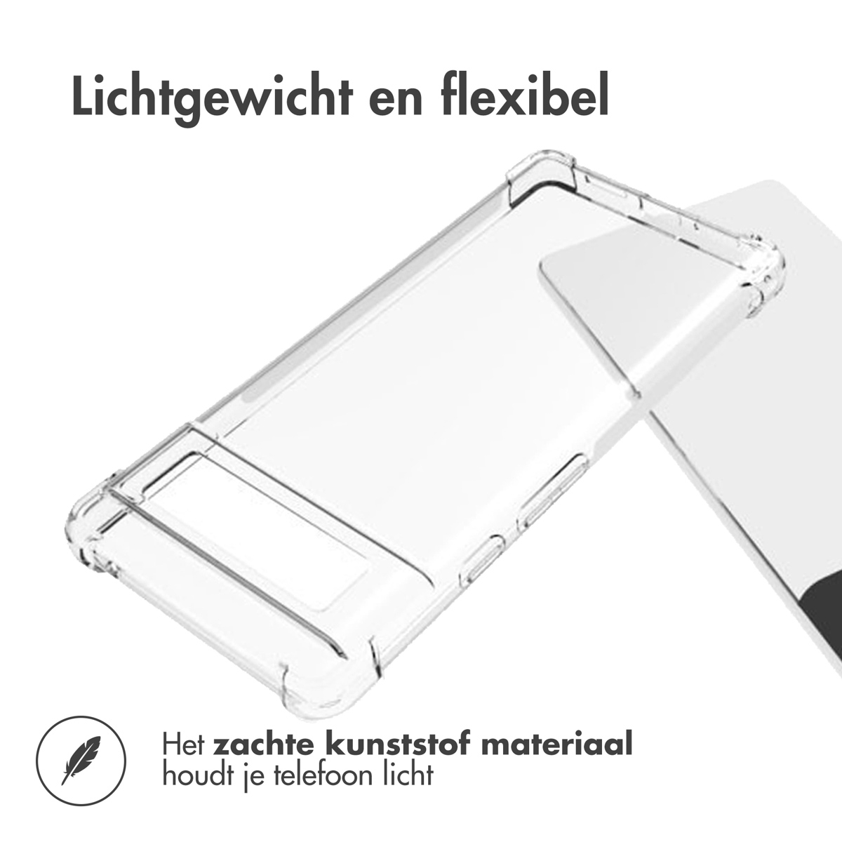 Een doorzichtige telefoonhoes rust op een witte achtergrond.
