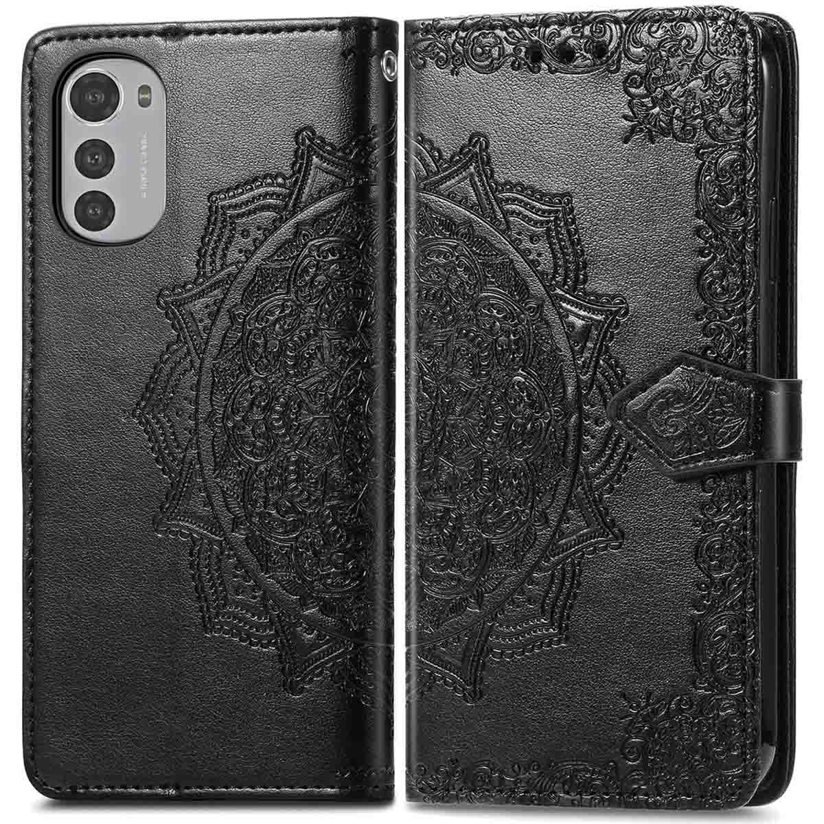 Coque de téléphone noire avec un motif mandala. Le téléphone est sur fond blanc.