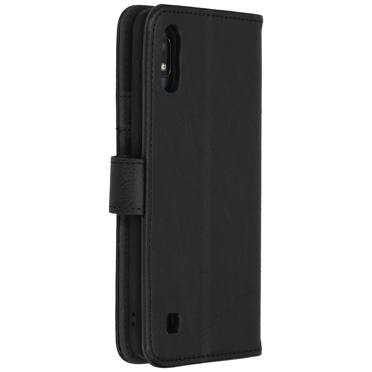 Zwarte leren telefoonhoes, gesloten. De hoes heeft een magnetische sluiting.