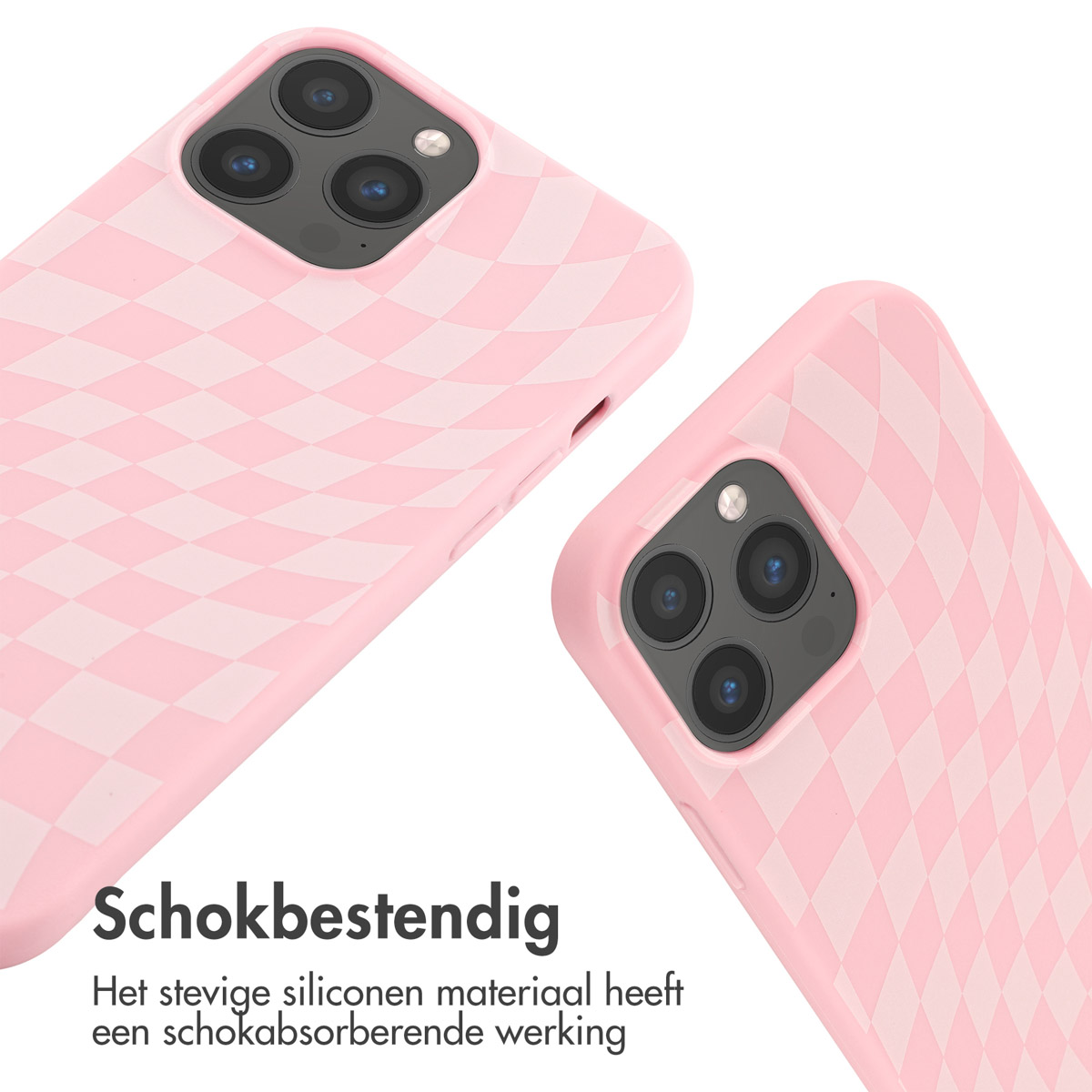 Deux coques de téléphone roses à motif losange et découpe caméra sur fond blanc.