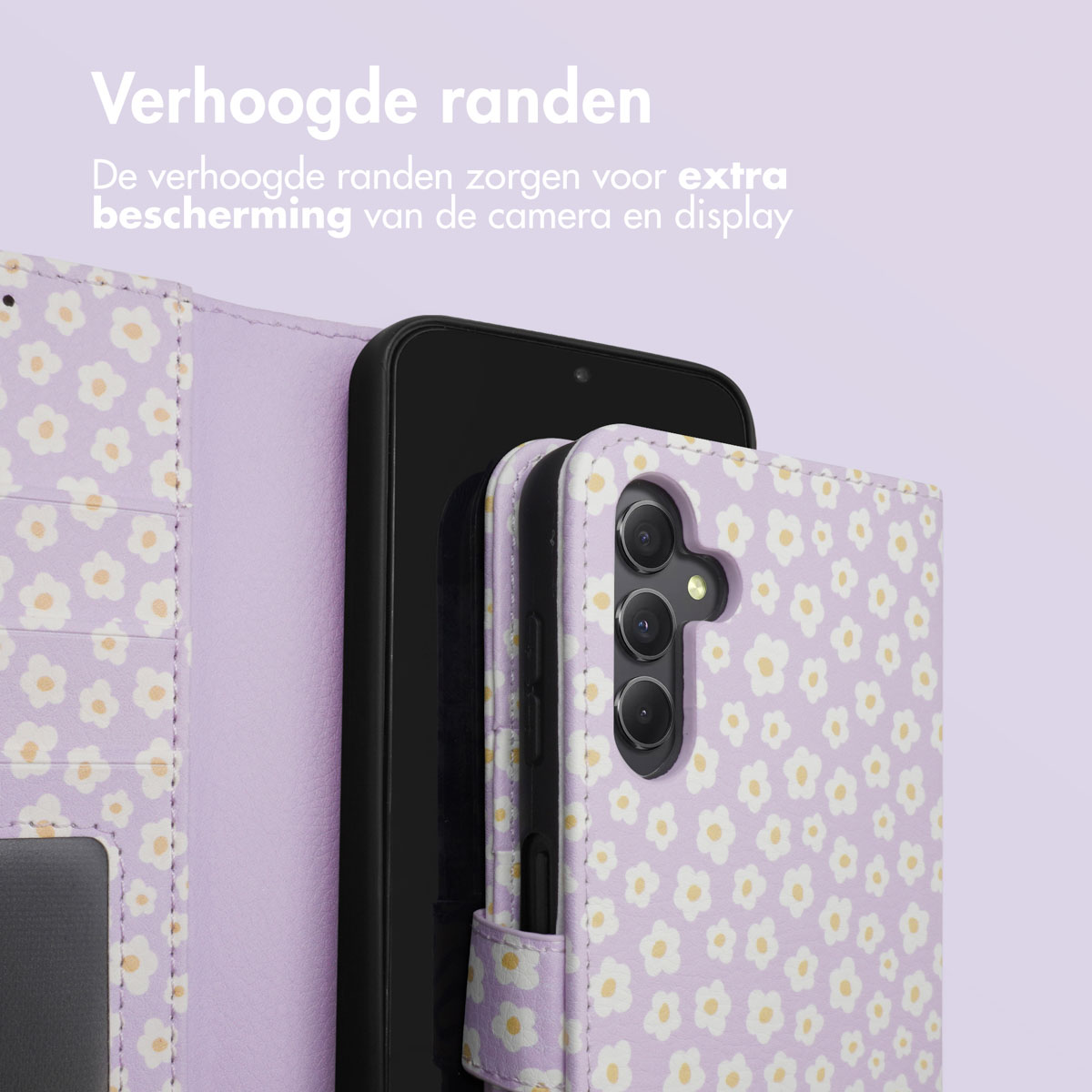 Paarse telefoonhoes met bloemenpatroon en verhoogde randen.