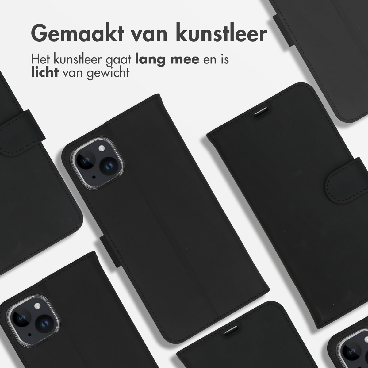 Custodie nere per telefono su superficie bianca. Le custodie hanno fotocamere. Testo in olandese in alto.