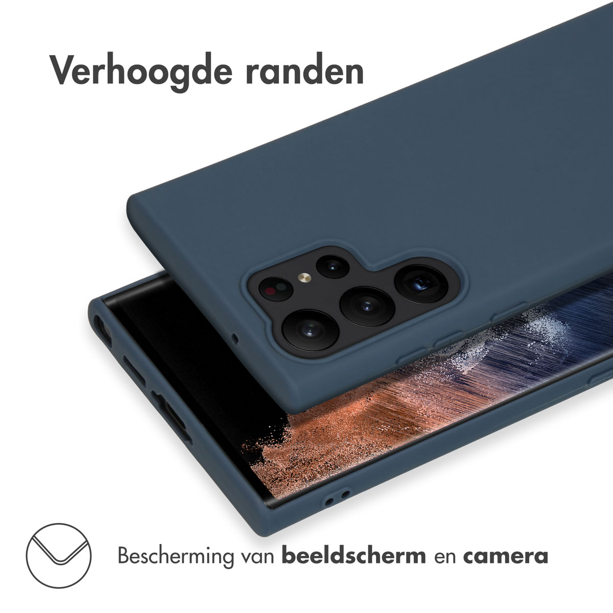 Een donkerblauwe telefoonhoes beschermt de camera en het scherm van een smartphone.