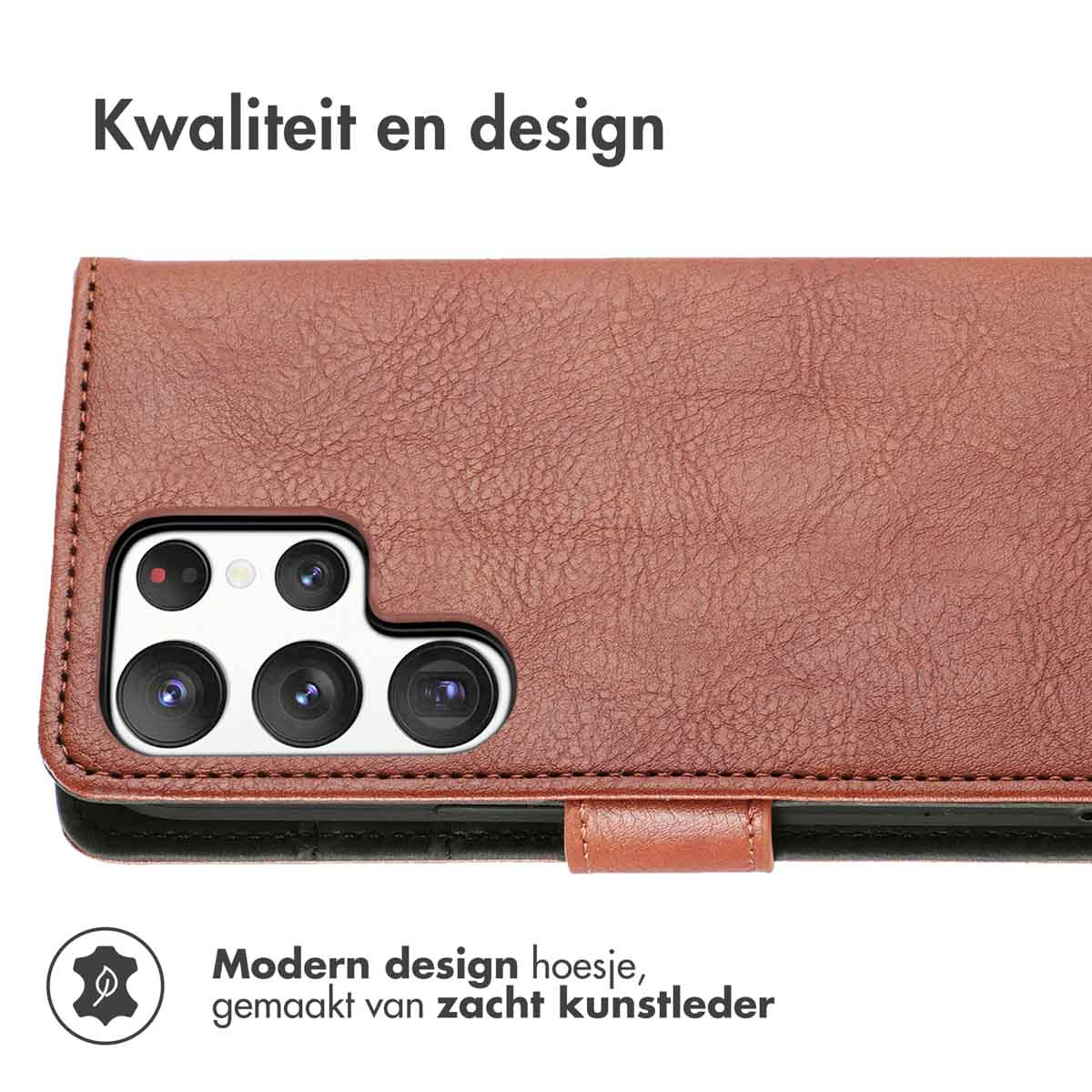 Bruine kunstleren telefoonhoes met cameragat en tekst.