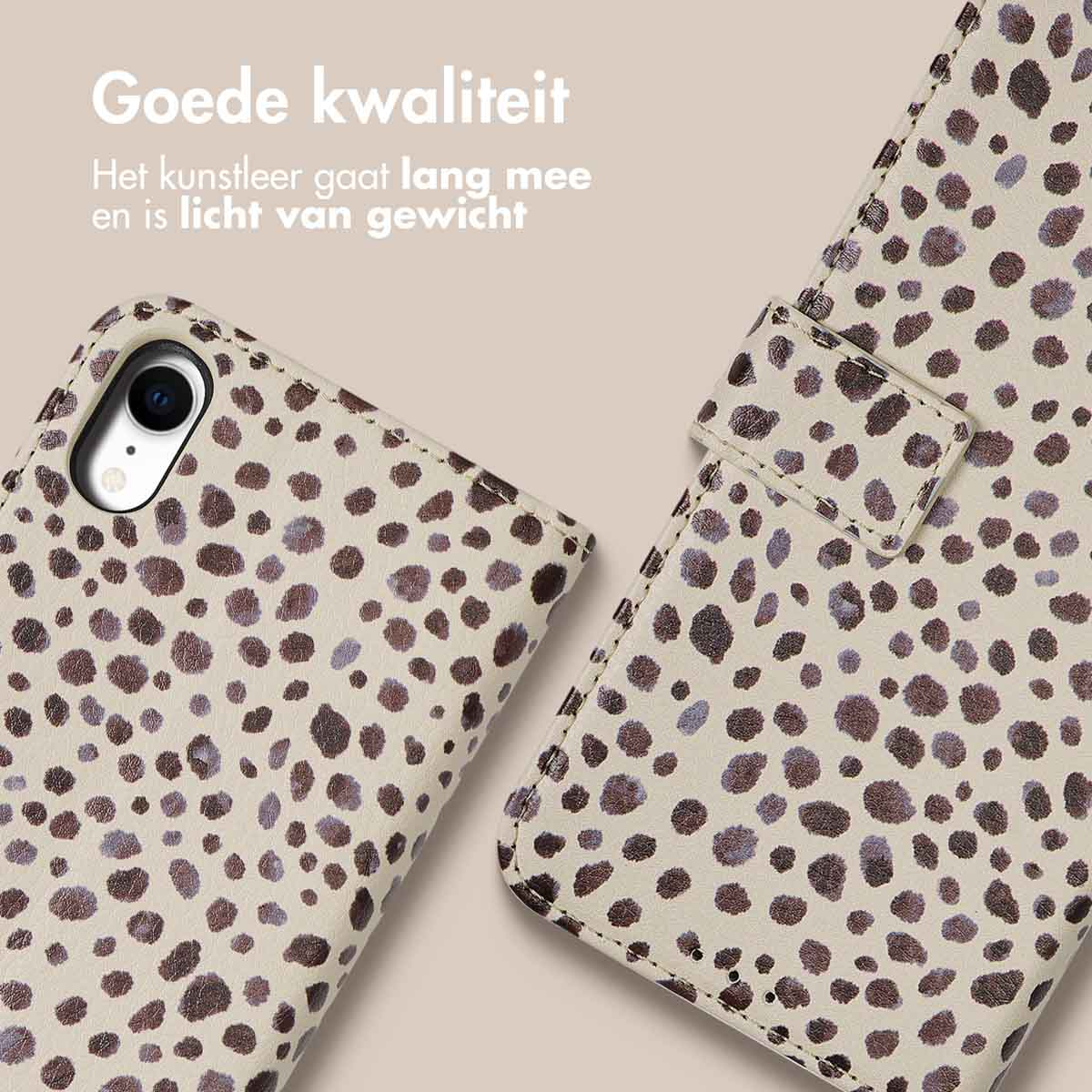 Coque de téléphone avec motif léopard. La coque a un rabat et une fermeture à bouton.