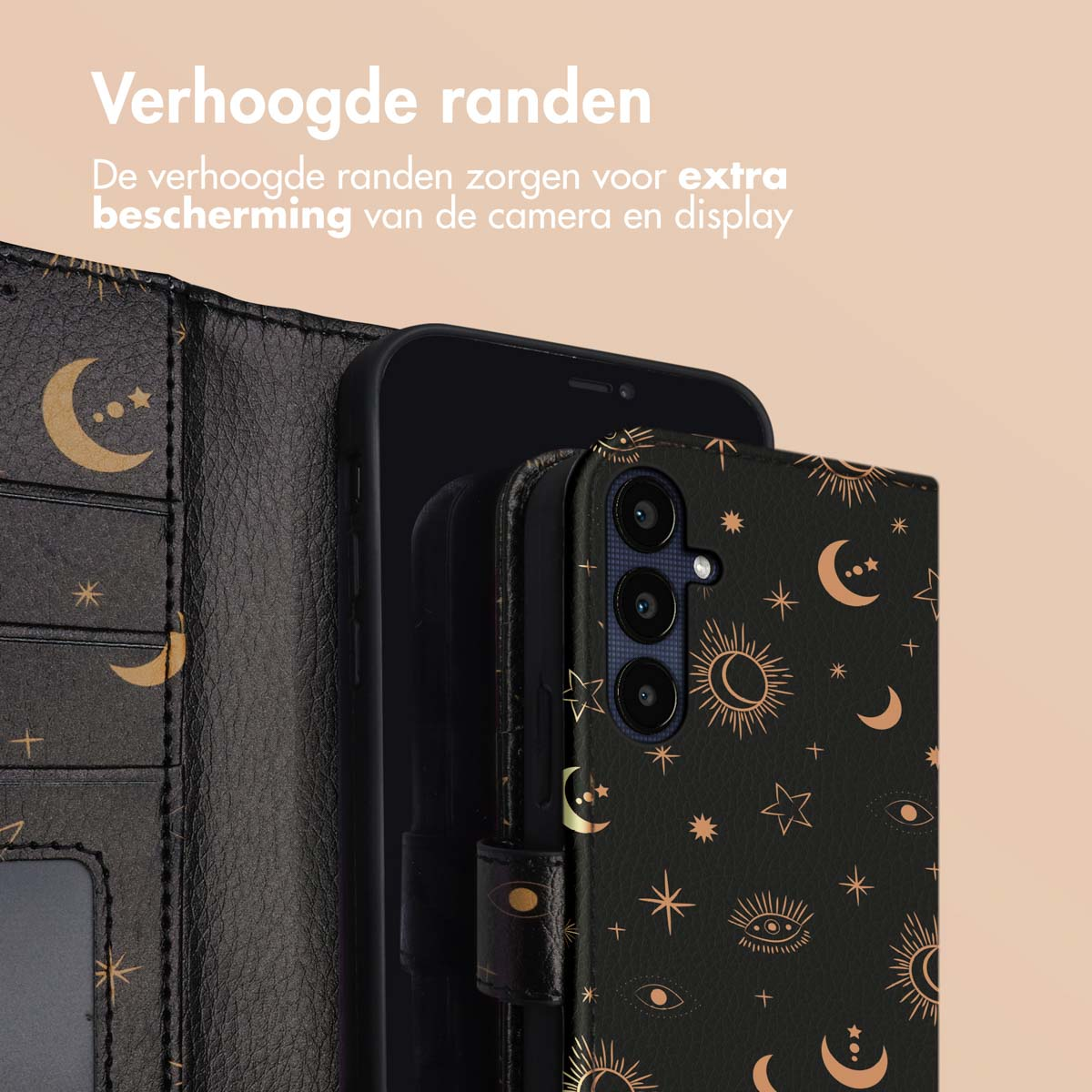 Zwarte telefoonhoes met gouden zon, maan en sterrenpatroon.