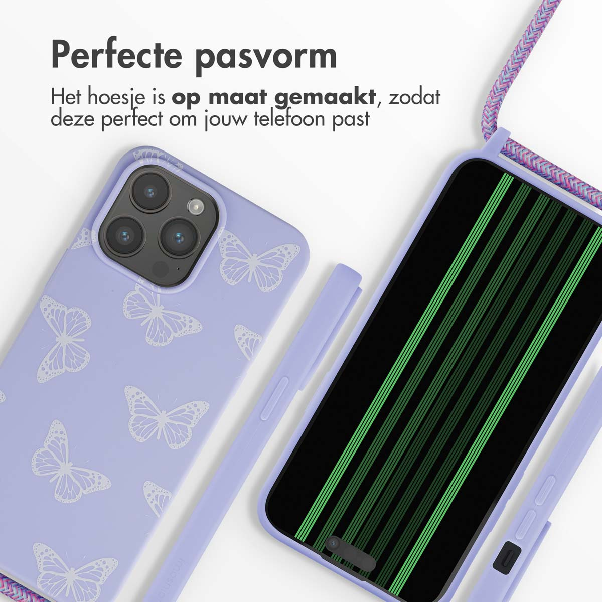 Une coque de téléphone violette claire avec des papillons blancs et un téléphone à rayures vertes.