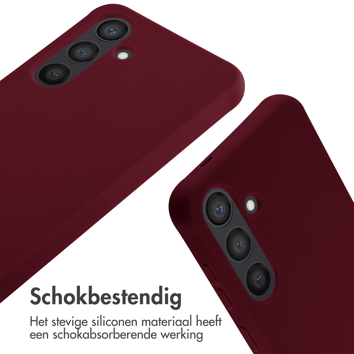 Twee bordeauxrode telefoonhoesjes met drievoudige camera's op witte achtergrond.