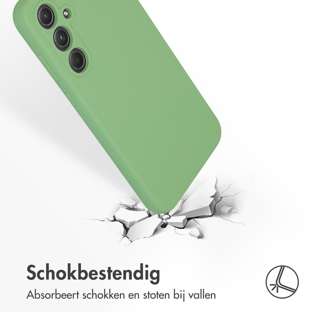 Groene telefoonhoes valt, scheuren vormen zich op de grond.