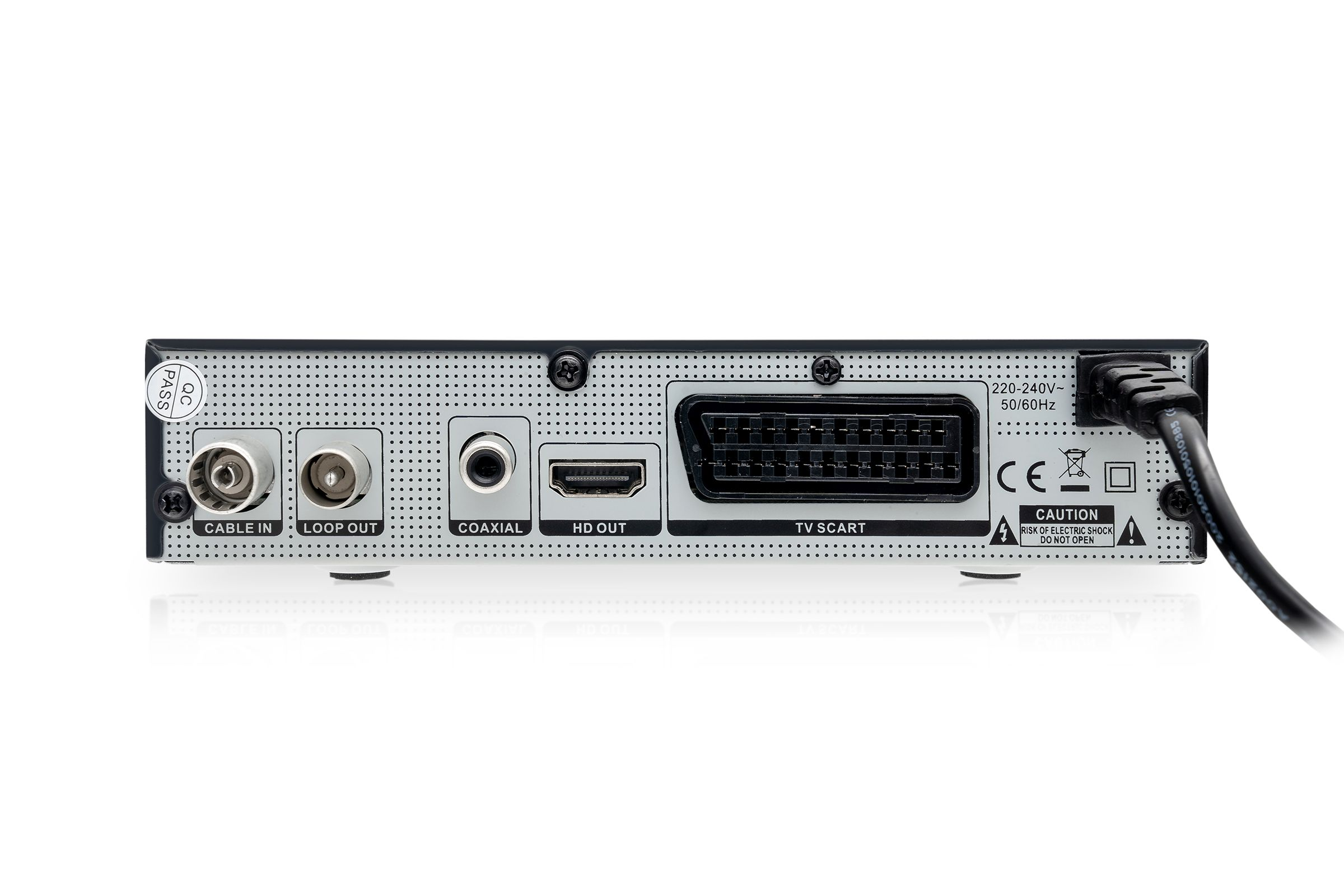 Rückseite einer schwarzen Set-Top-Box mit verschiedenen Anschlüssen und einem Stromkabel.