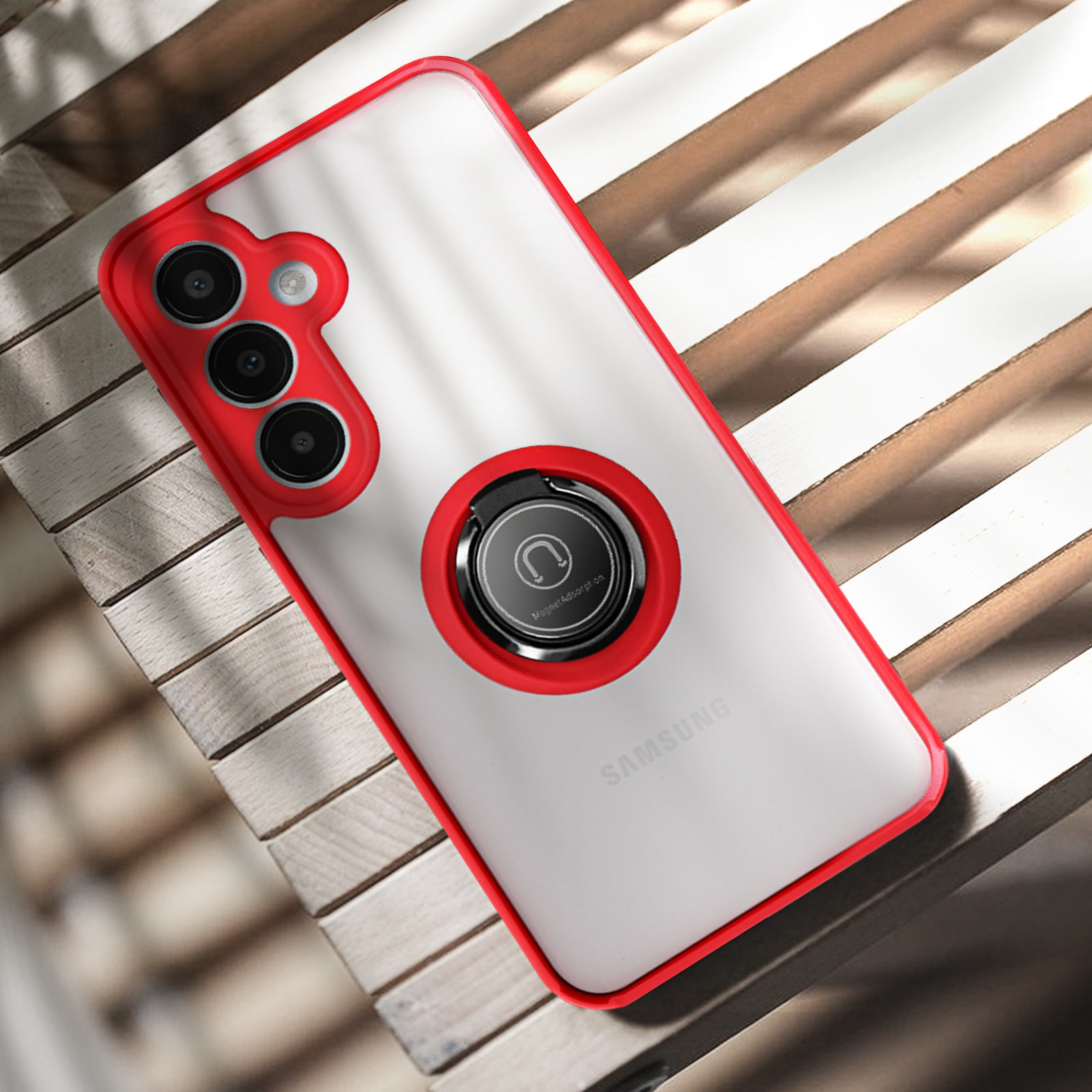 Custodia per telefono con retro trasparente e bordi rossi. Supporto ad anello rosso centrato. SAMSUNG.