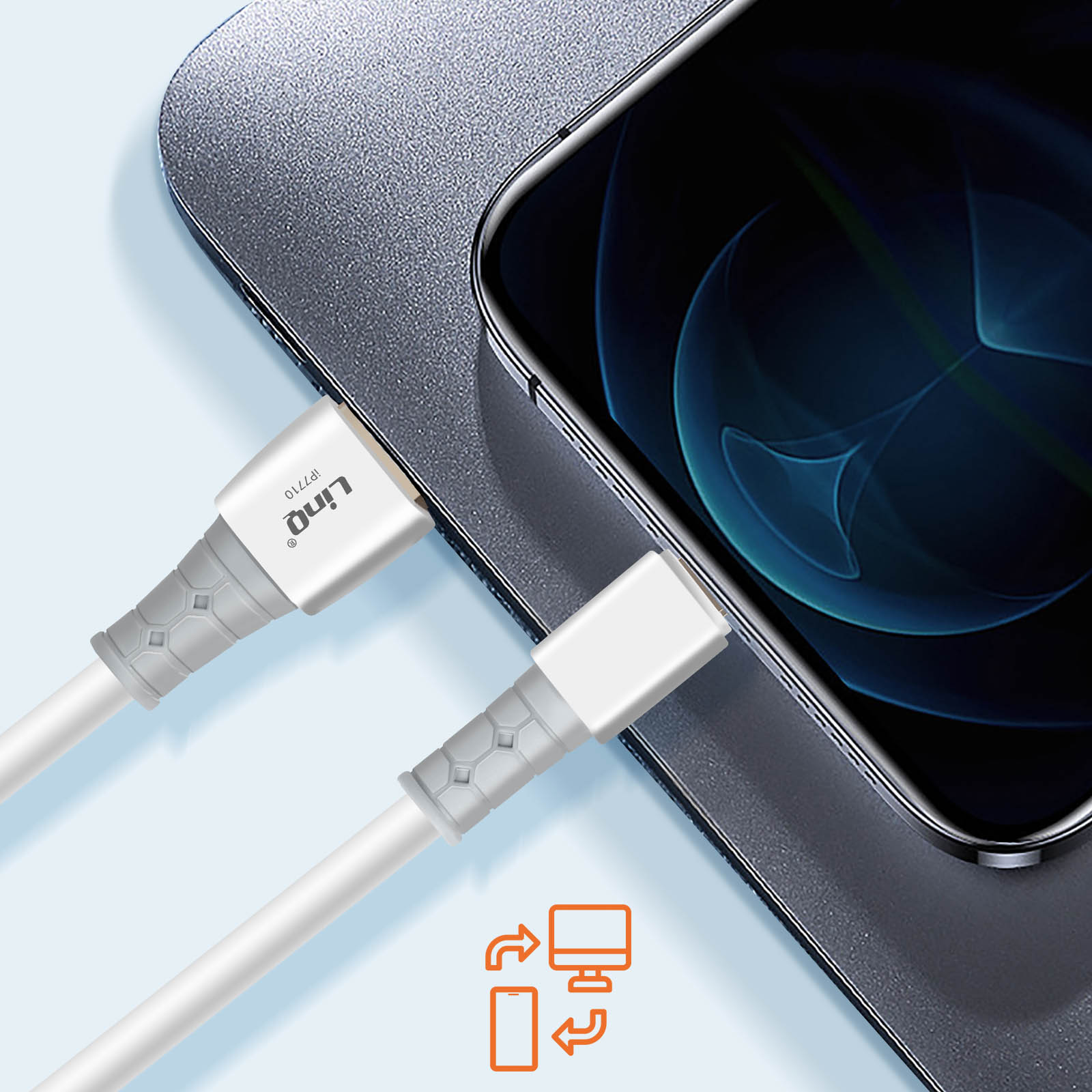 Ein weißes USB-C-Kabel ist an ein Telefon und einen Laptop angeschlossen, mit Transfer-Symbolen.