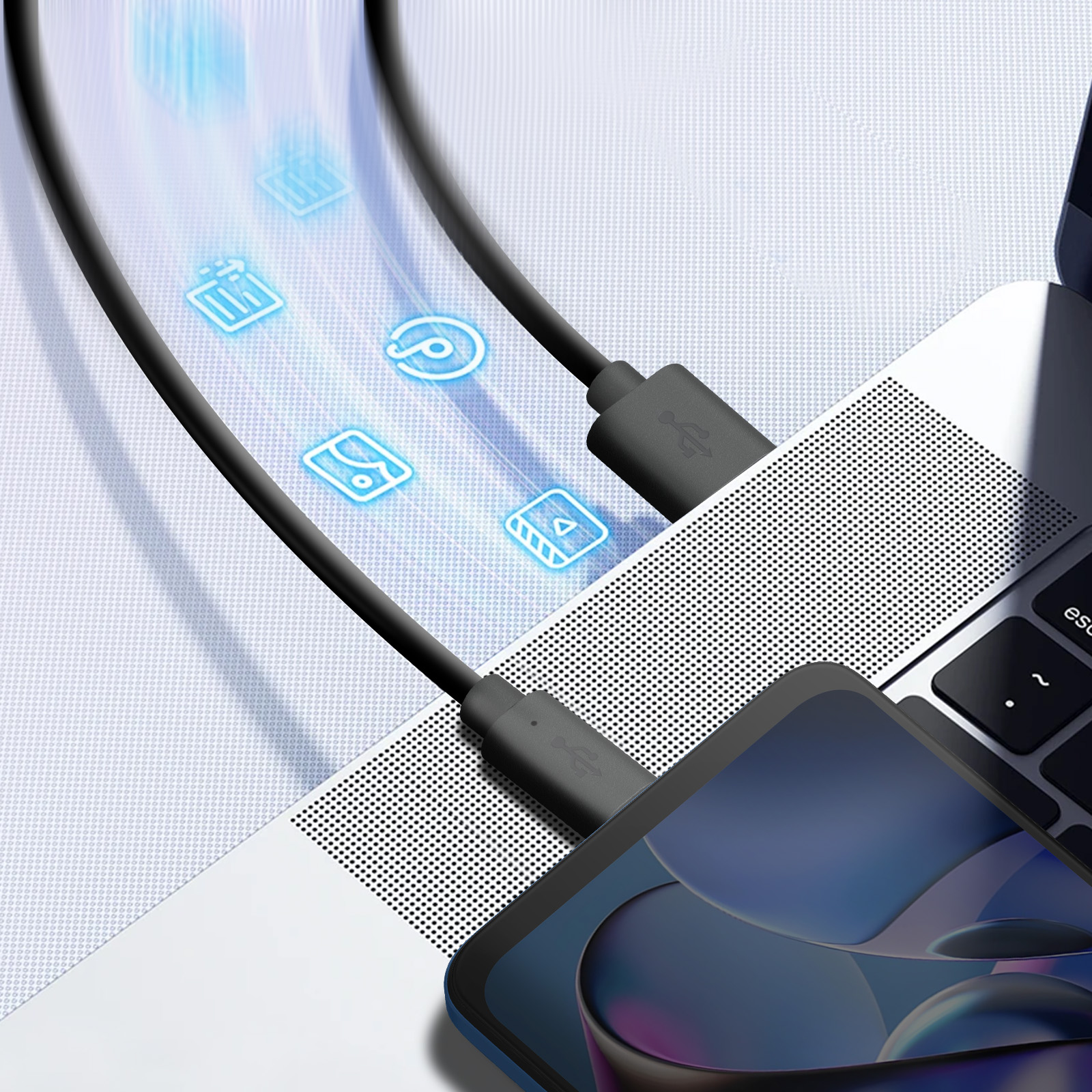 Cavo USB-C collegato a laptop e tablet, con icone di trasferimento dati sullo sfondo.