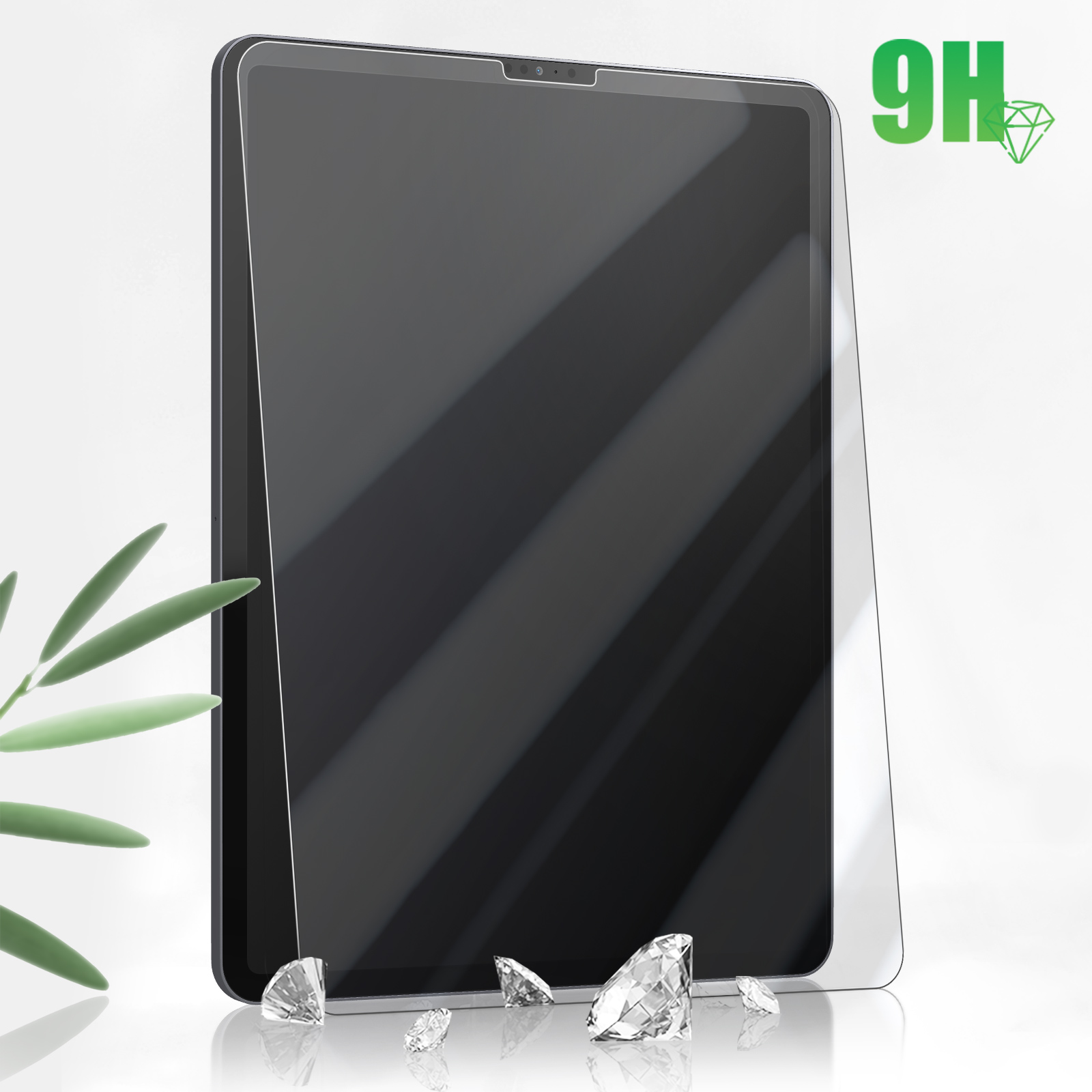 Tablet con protezione schermo. Icona diamante e testo 9H. Sfondo bianco.