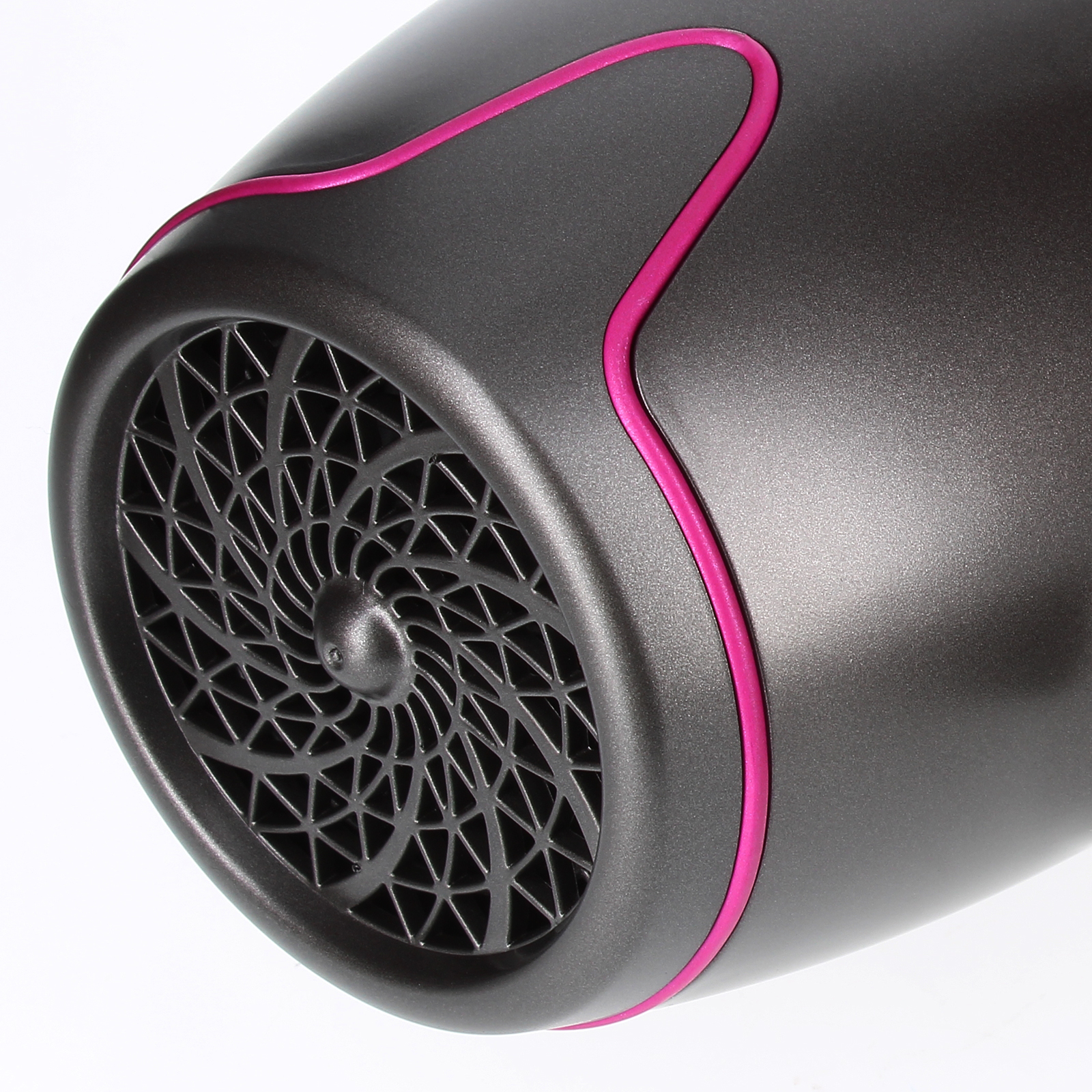 Haartrockner mit dunkelgrauem Gehäuse und rosa Einfassung um den Lufteinlass.