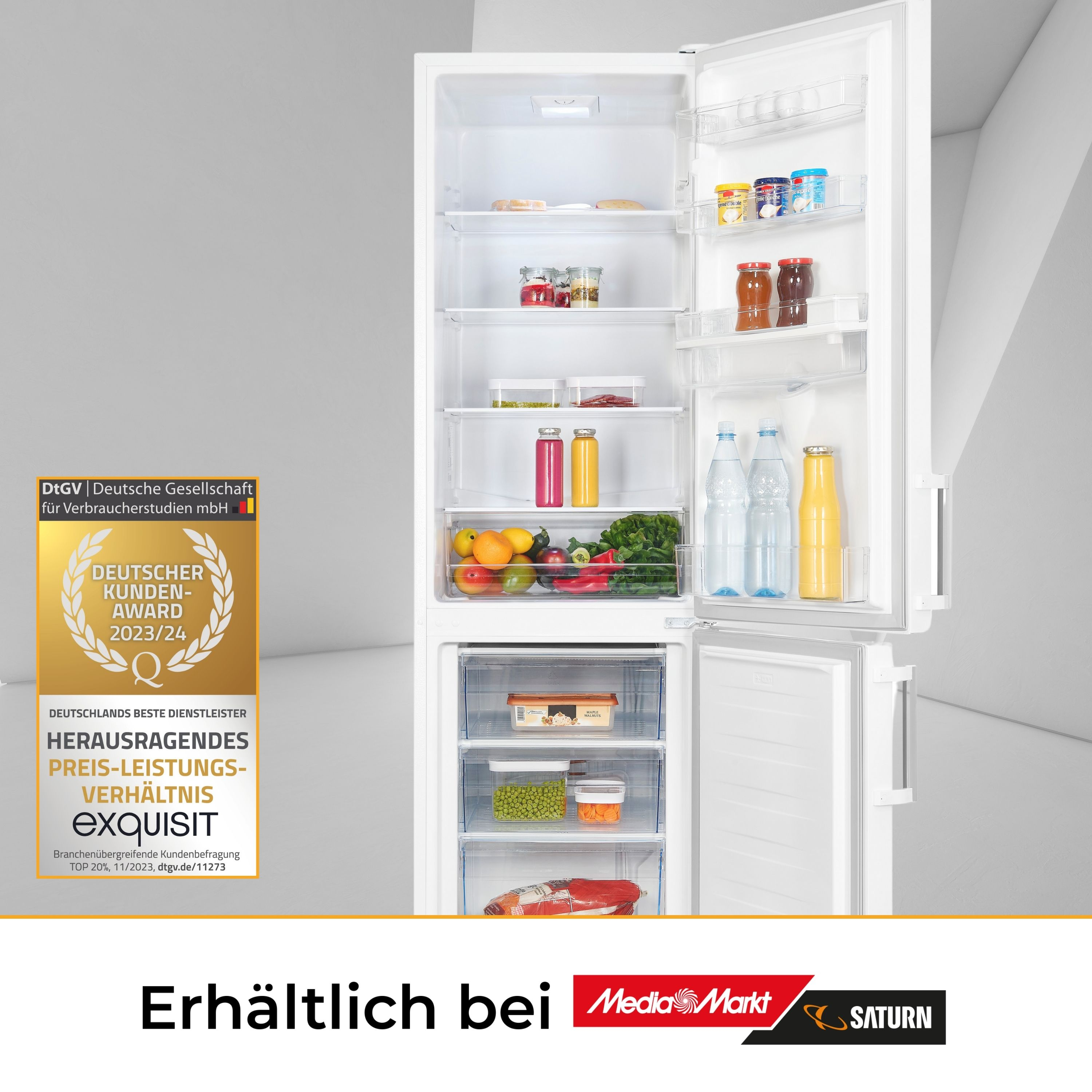 Offener Kühlschrank mit Lebensmitteln. Auszeichnungen auf der Seite. Text: Deutscher Kunden-Award.
