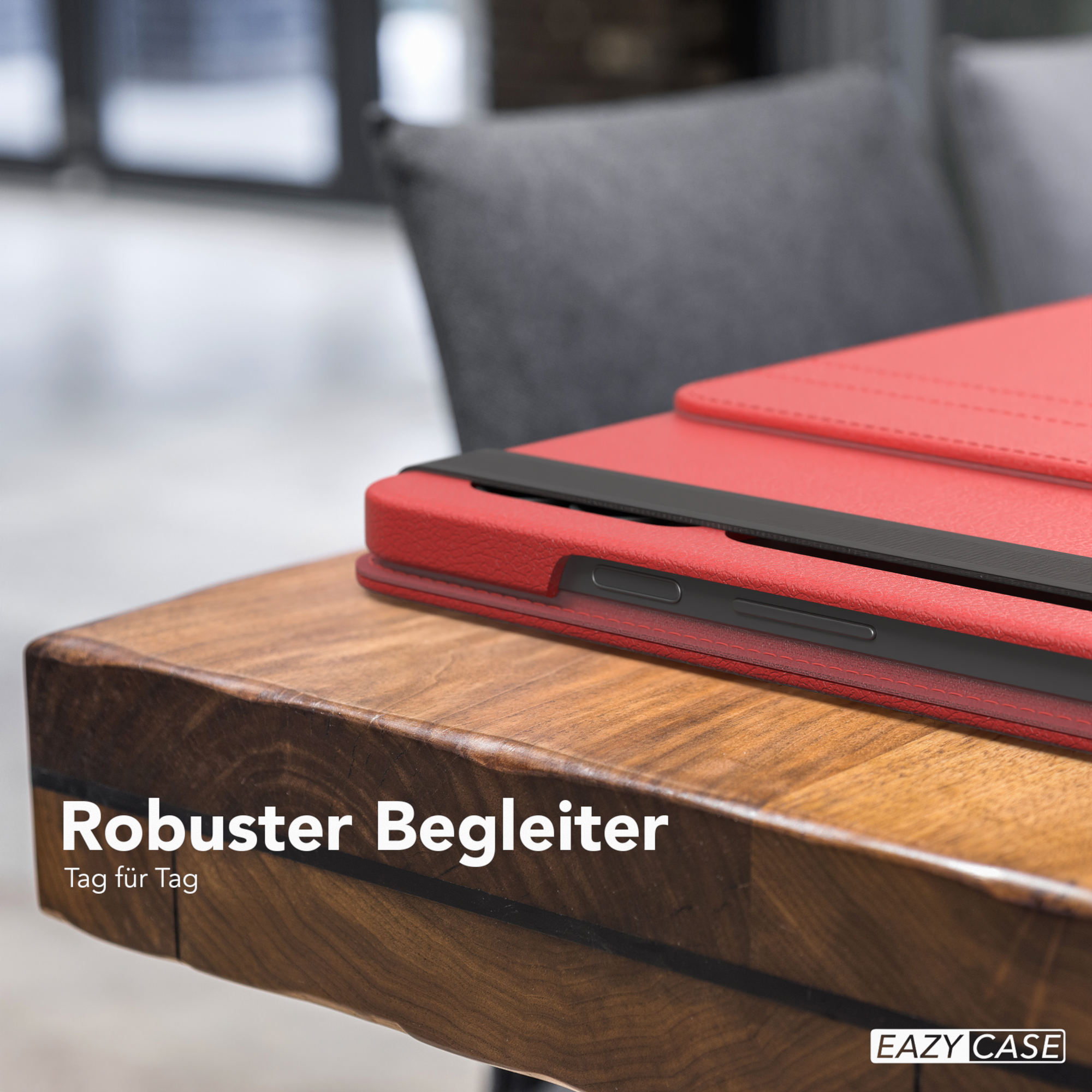 Rote Tablet-Hülle auf Holztisch, Text 'Robuster Begleiter' und dunkler Hintergrund.