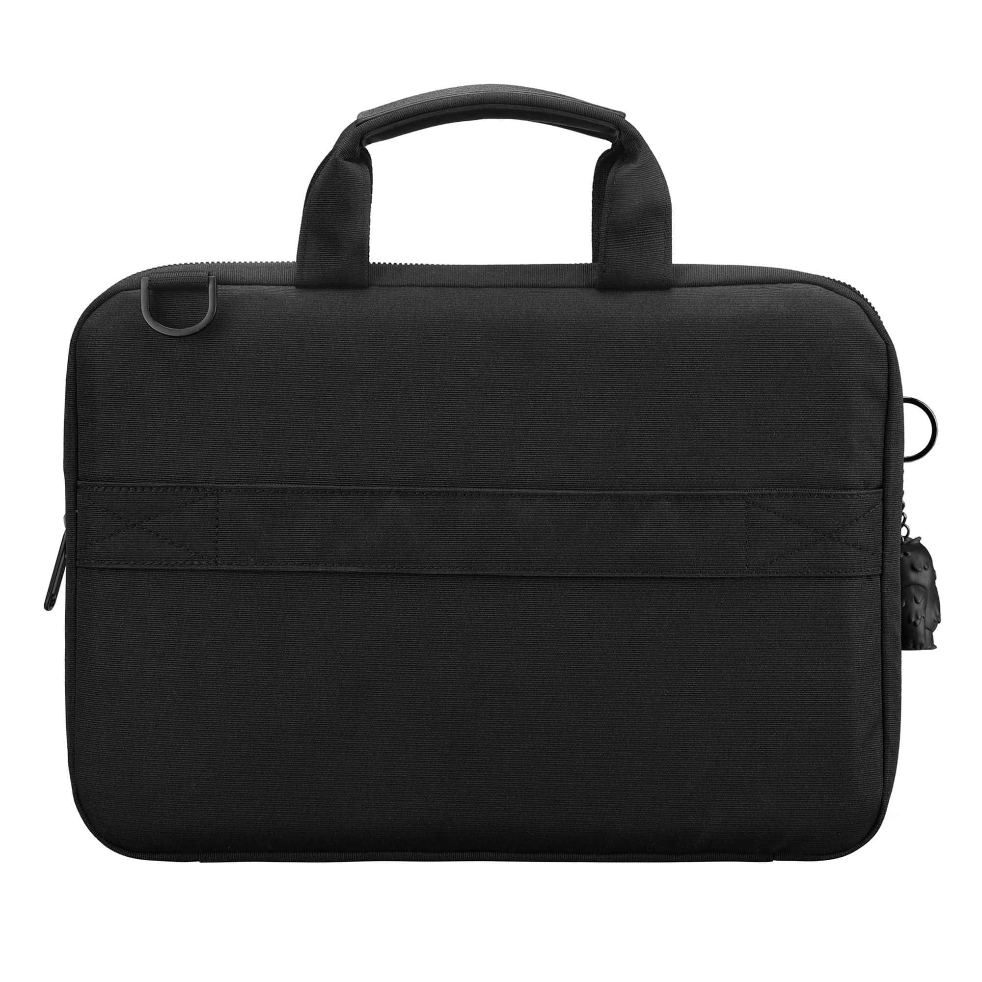 Una borsa per laptop nera con manico e tracolla. Ha una zip e un ciondolo.