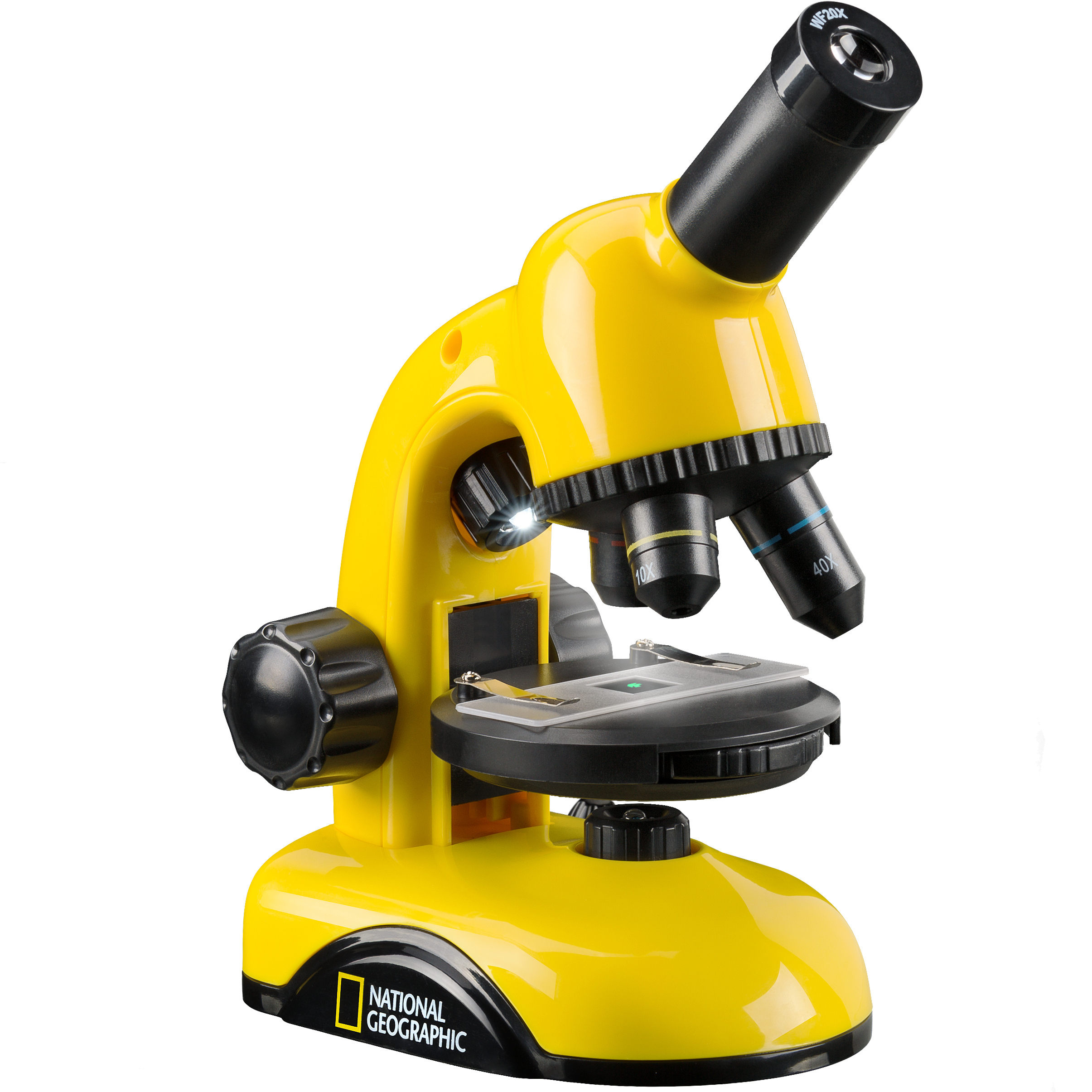 Microscopio amarillo. Tiene una luz y varias lentes para ver objetos con aumento.