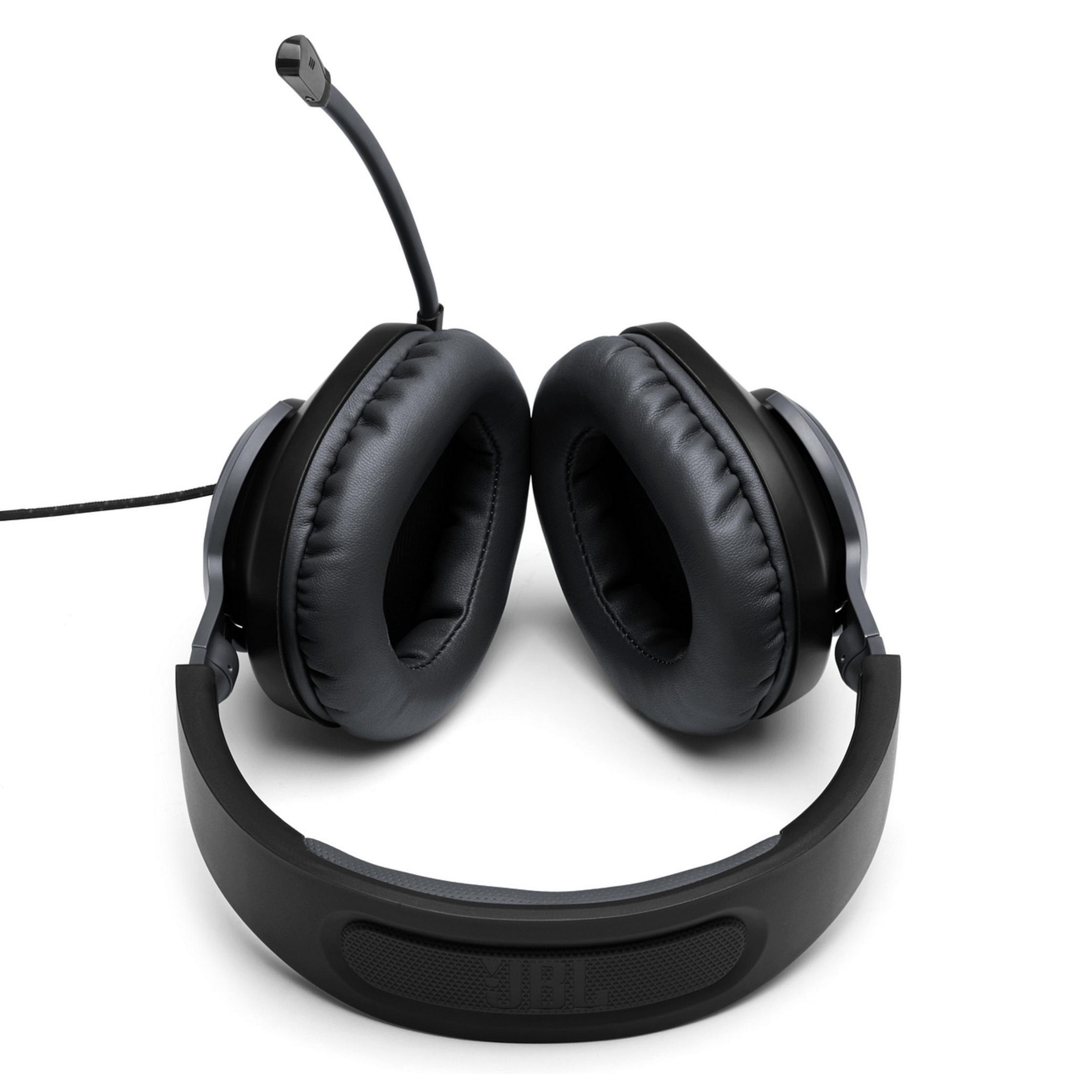Auriculares negros con micrófono. Los auriculares son circumaurales y tienen una diadema curva.