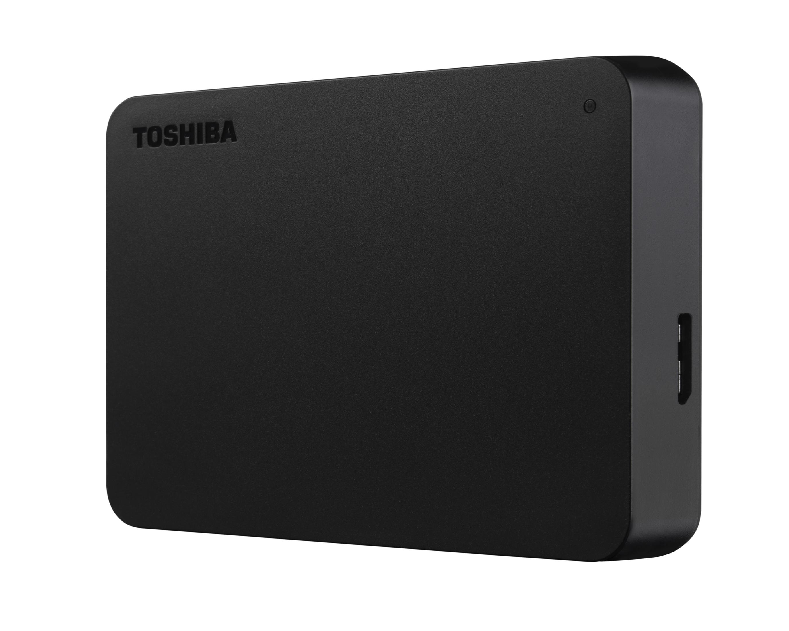 Disco duro externo Toshiba negro. Puerto USB en el lateral. Impresión de la palabra TOSHIBA.