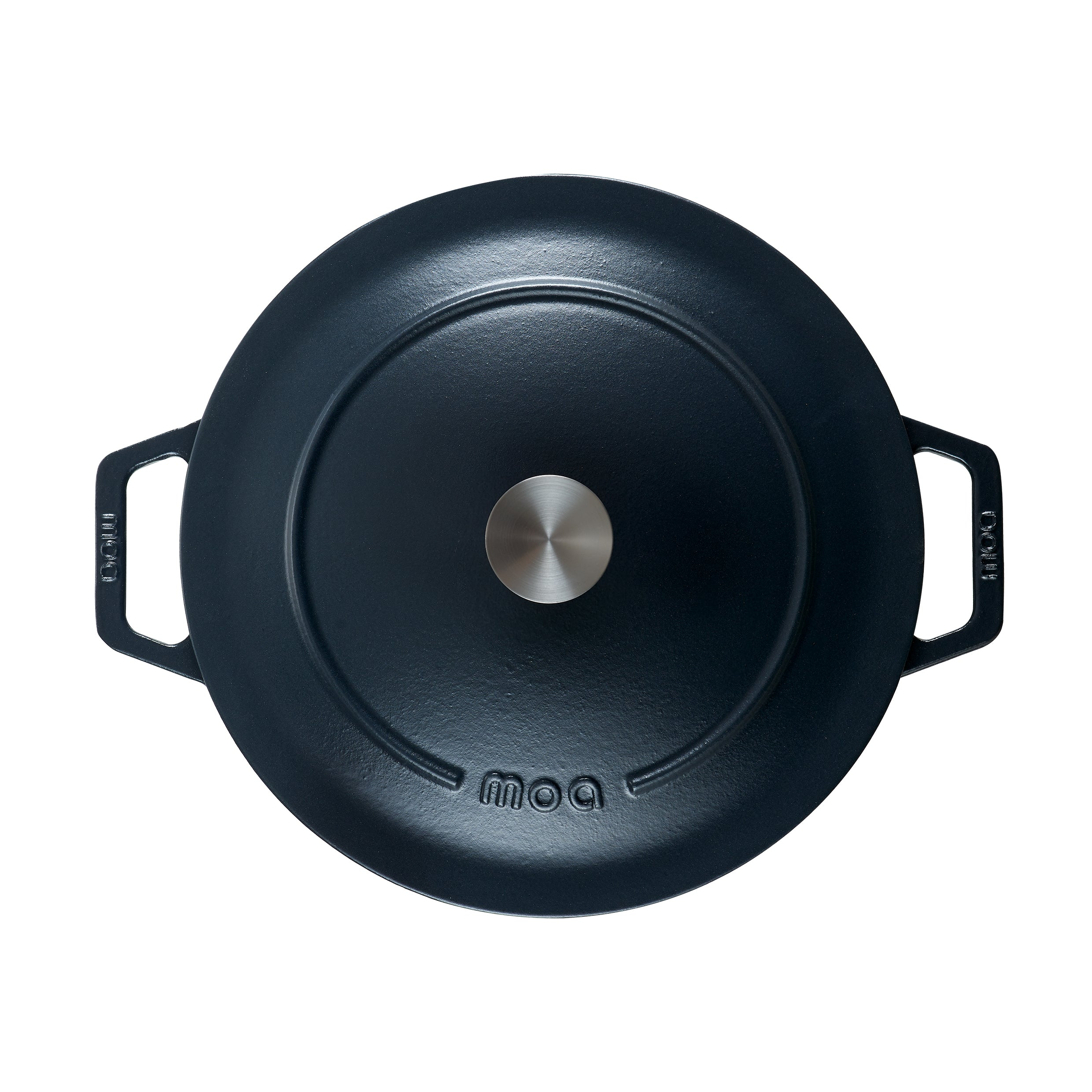 Zwarte pan met deksel, bovenaanzicht, moa logo.