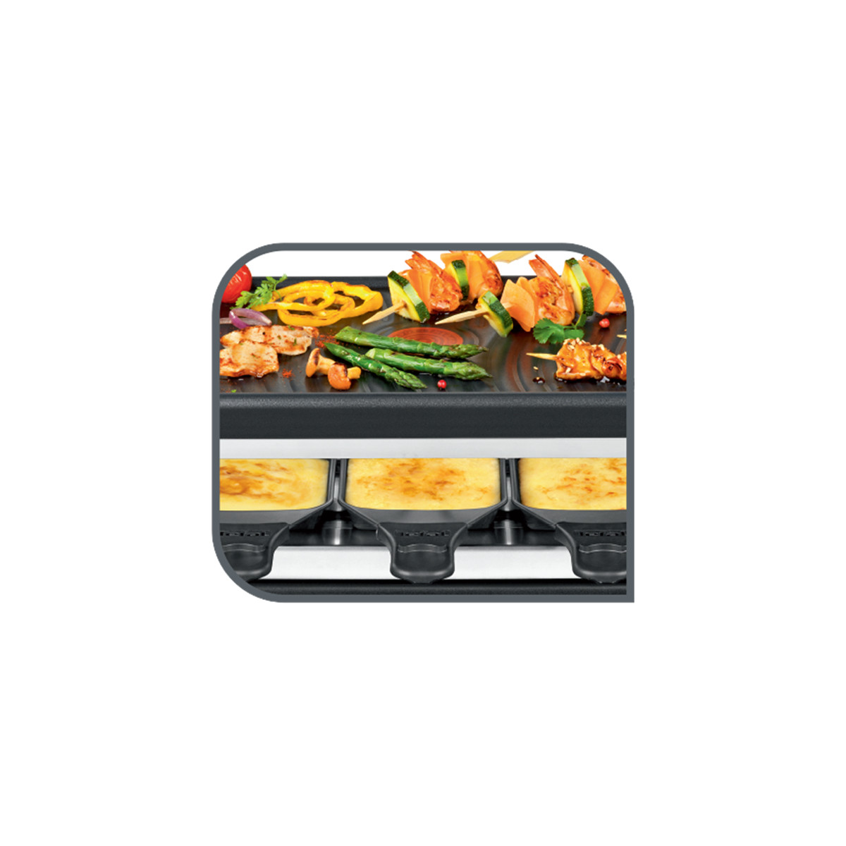 Grill do raclette z jedzeniem. Grillowane warzywa i ser w patelniach.