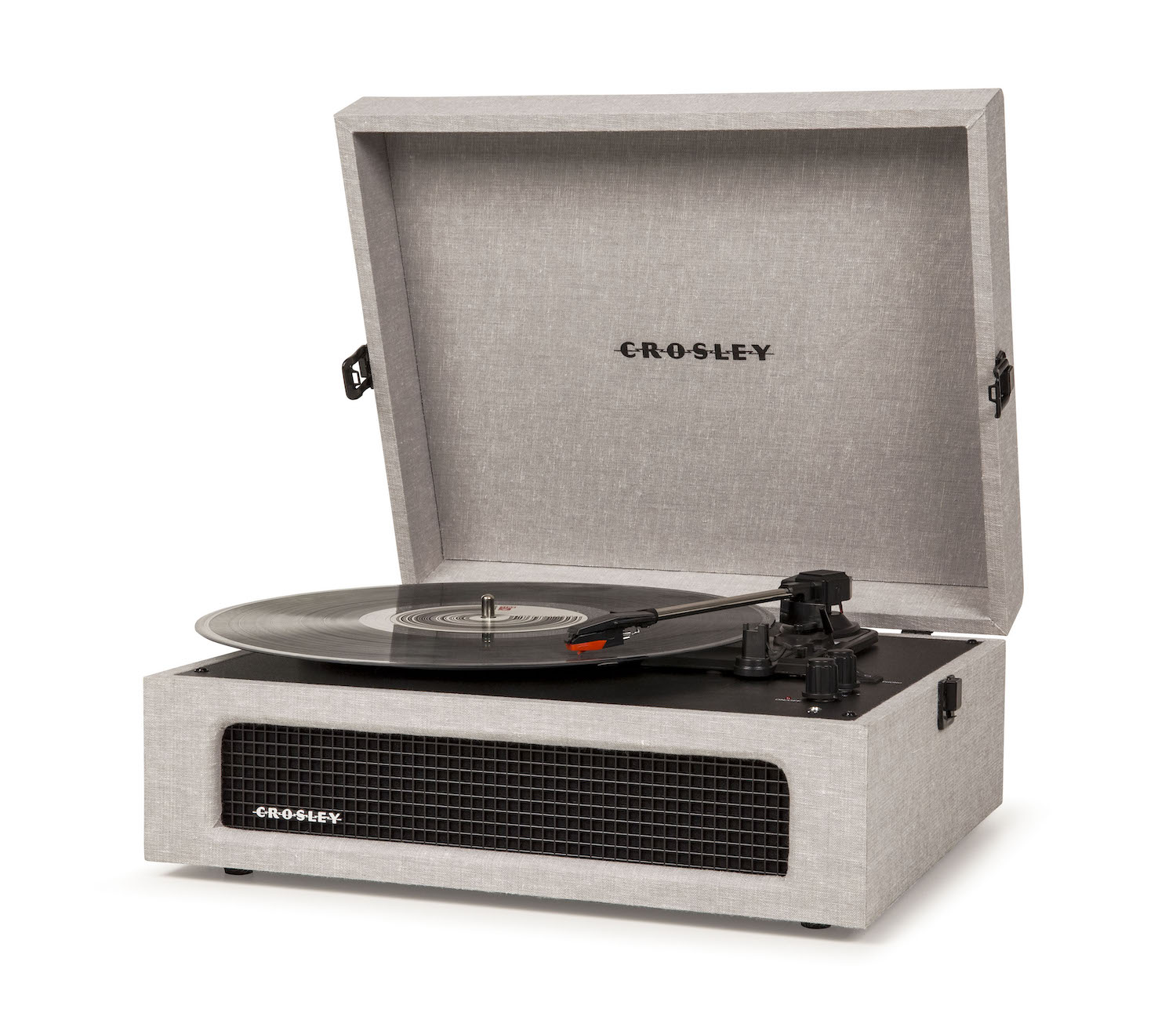 Ein grauer Crosley-Plattenspieler mit geöffnetem Deckel, mit einer Schallplatte darauf.