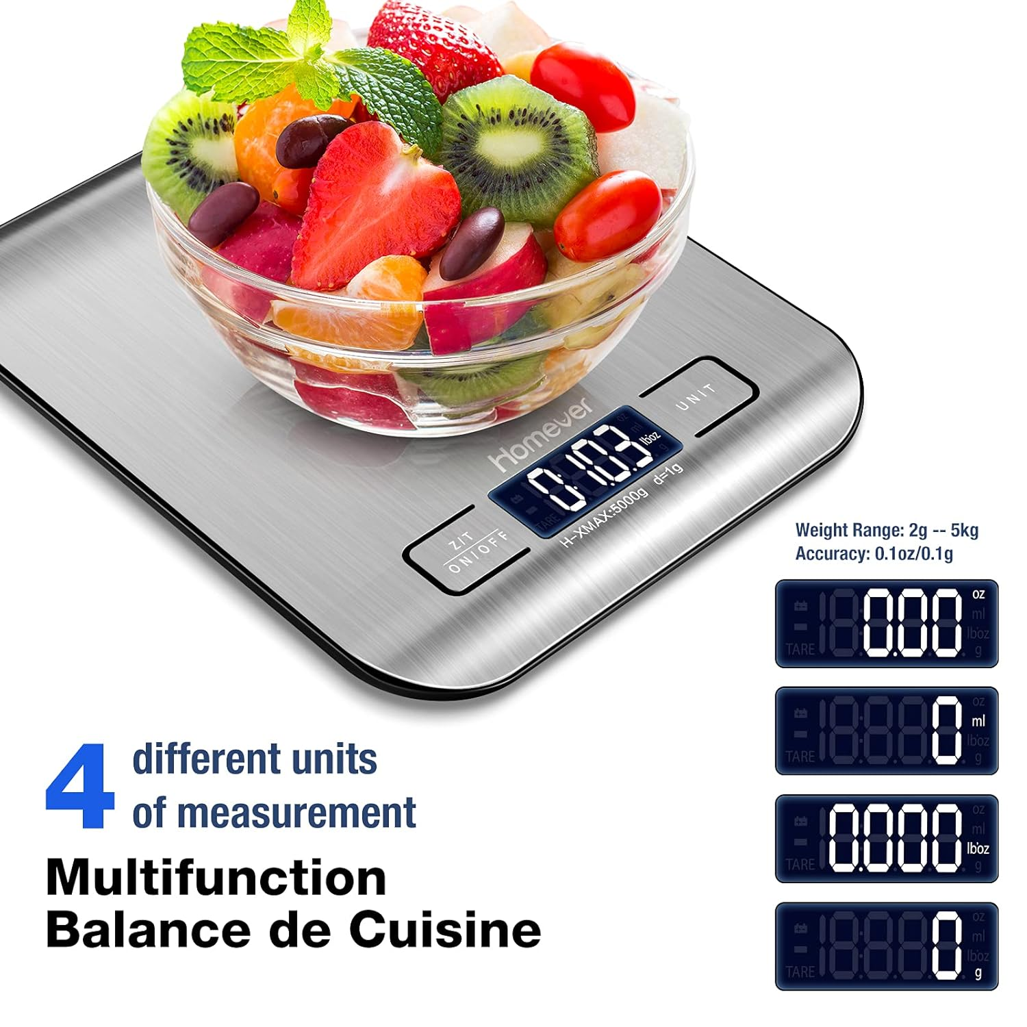 Digitale Küchenwaage mit einer Schüssel Obst. Die Waage zeigt ein Gewicht an.