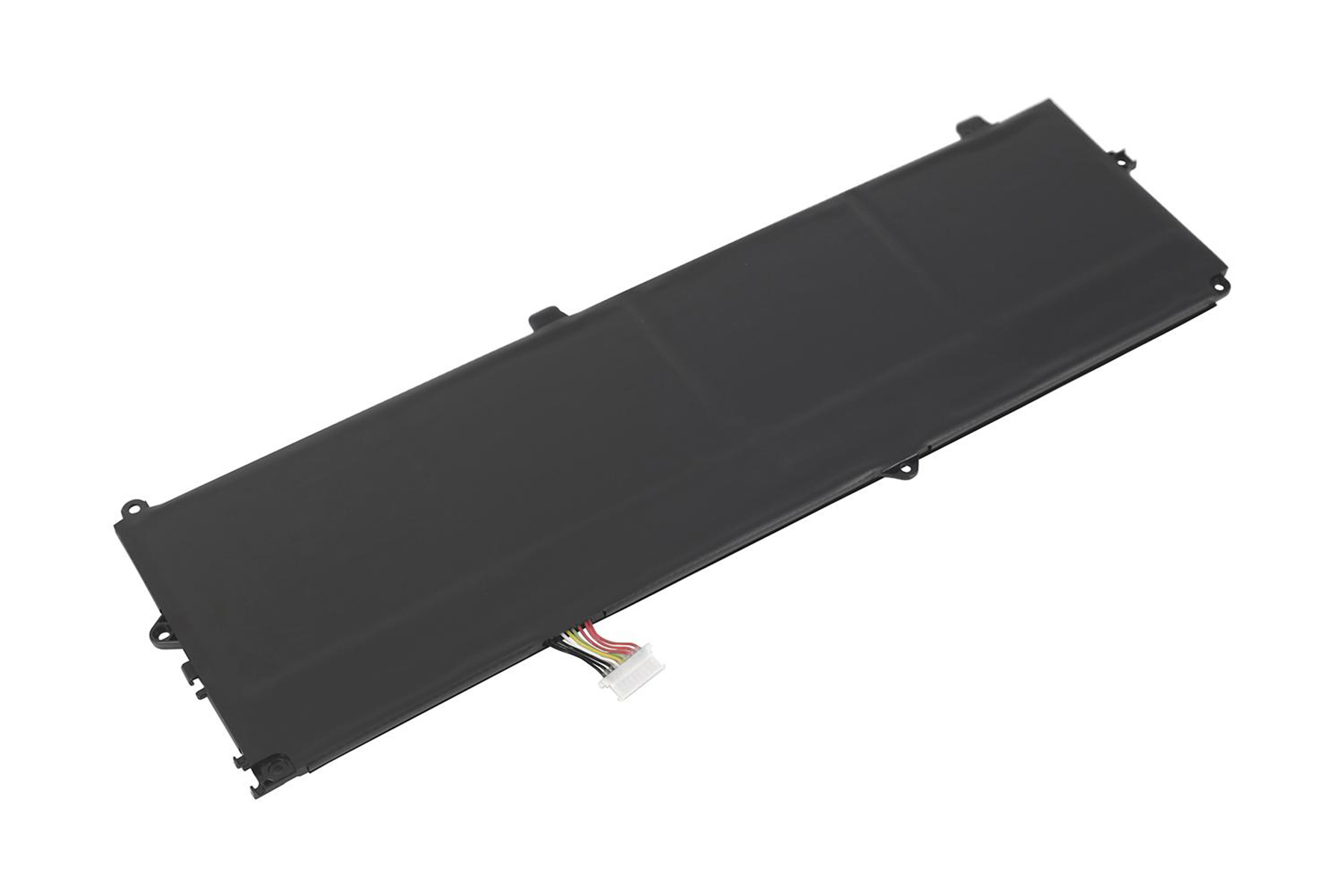 Batteria nera per laptop con connettore, vista dall'alto su sfondo bianco.